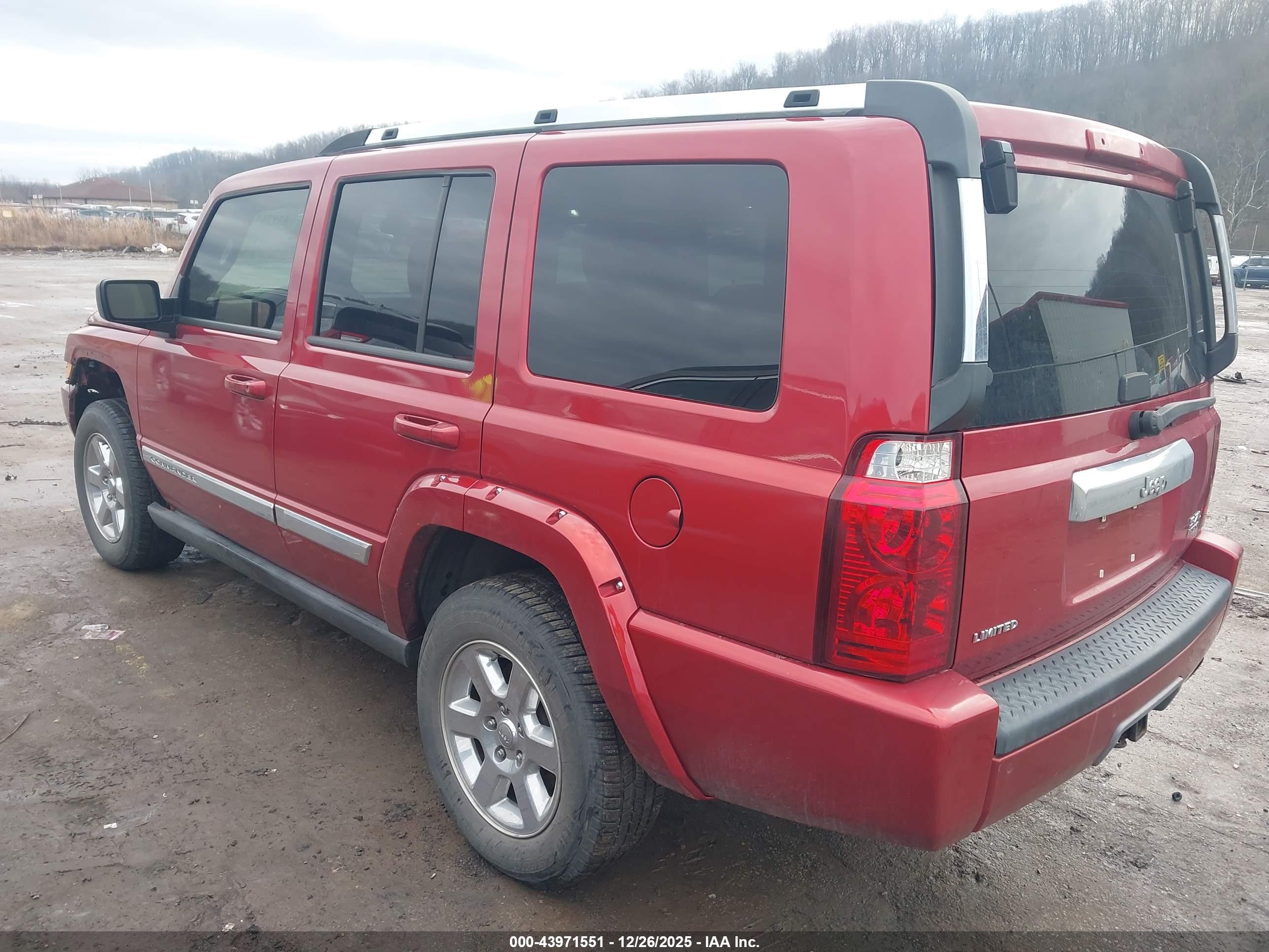 JEEP COMMANDER image 3
