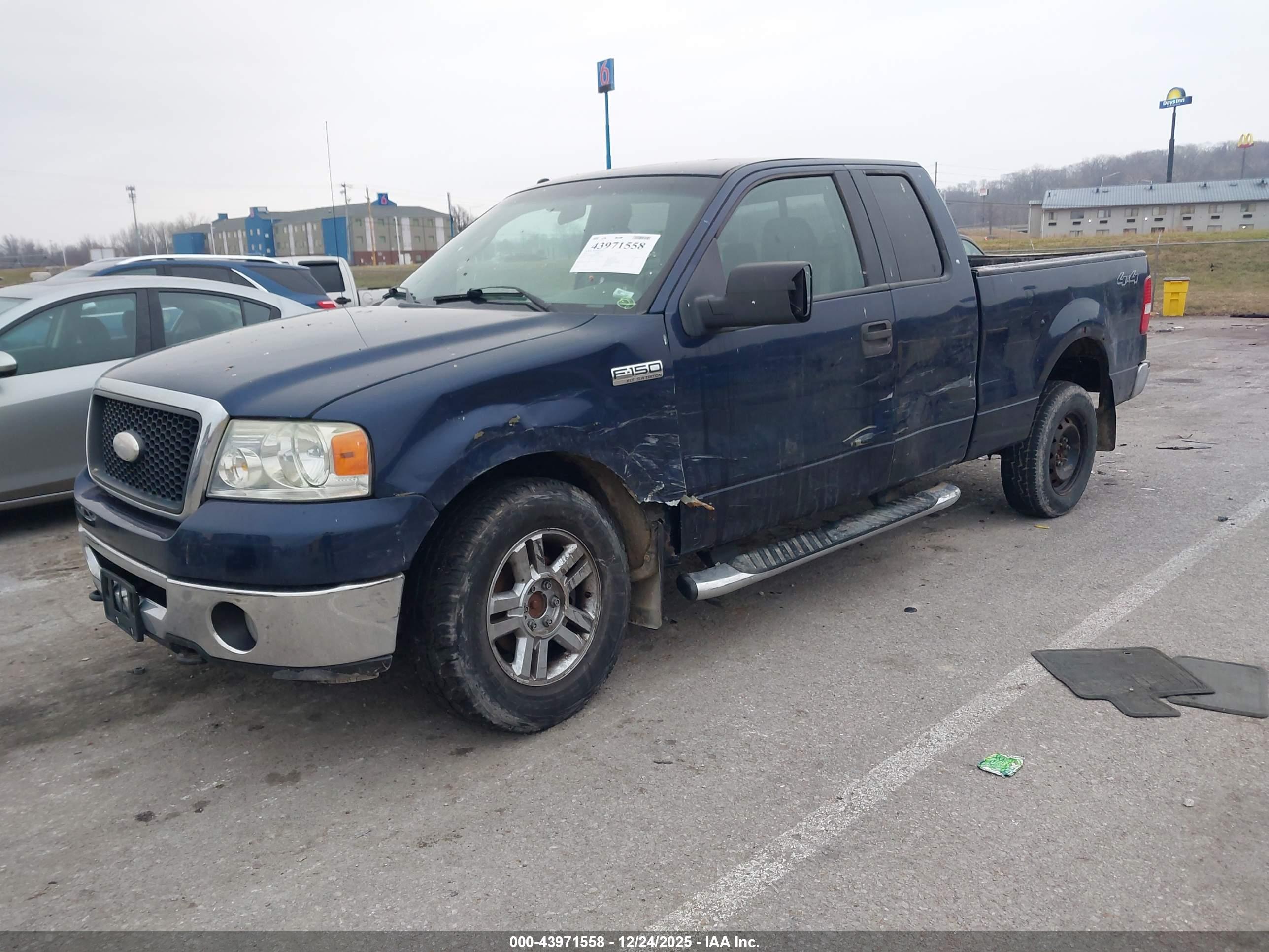 FORD F-150 image 2