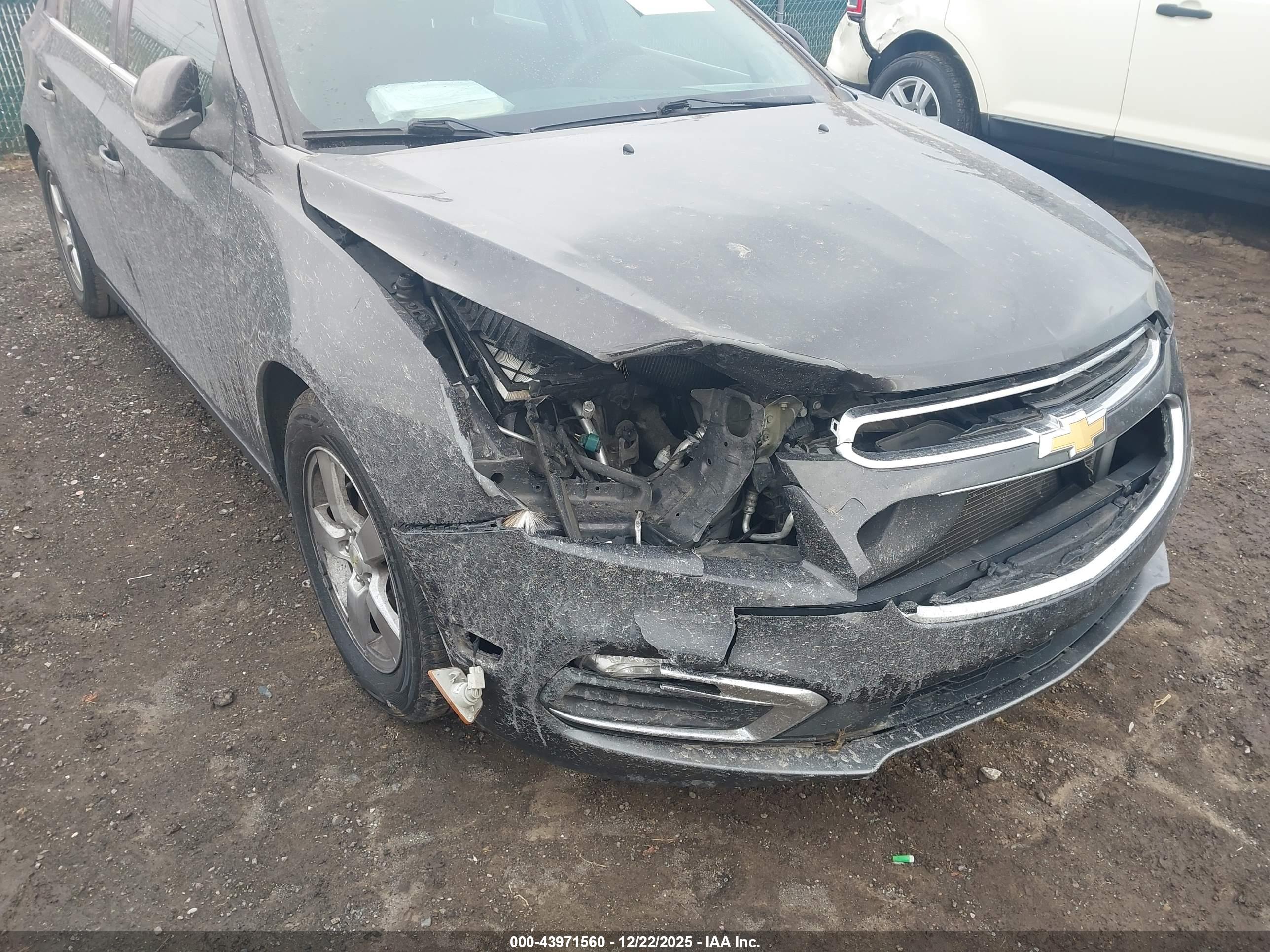CHEVROLET CRUZE image 6