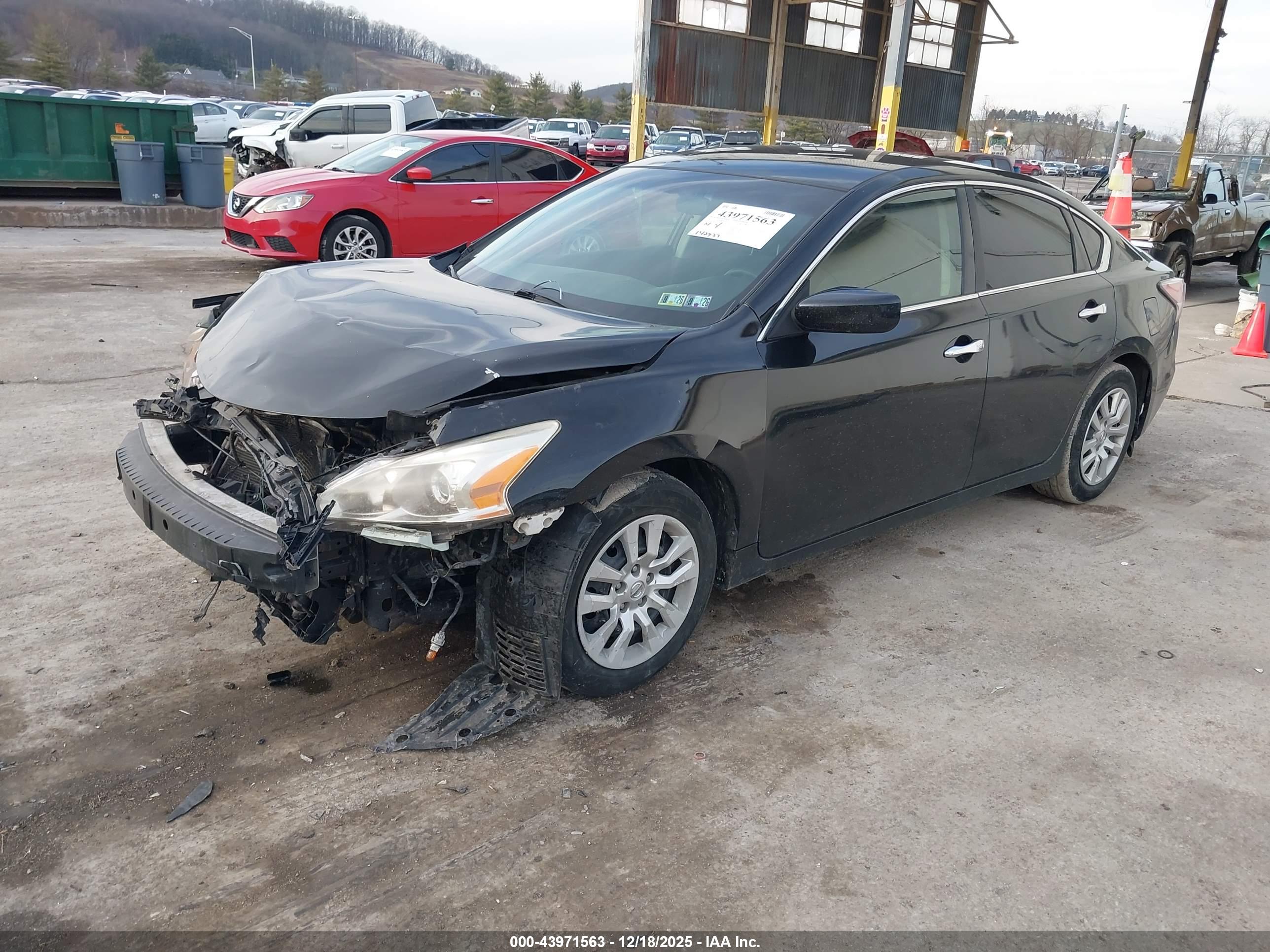 NISSAN ALTIMA image 2