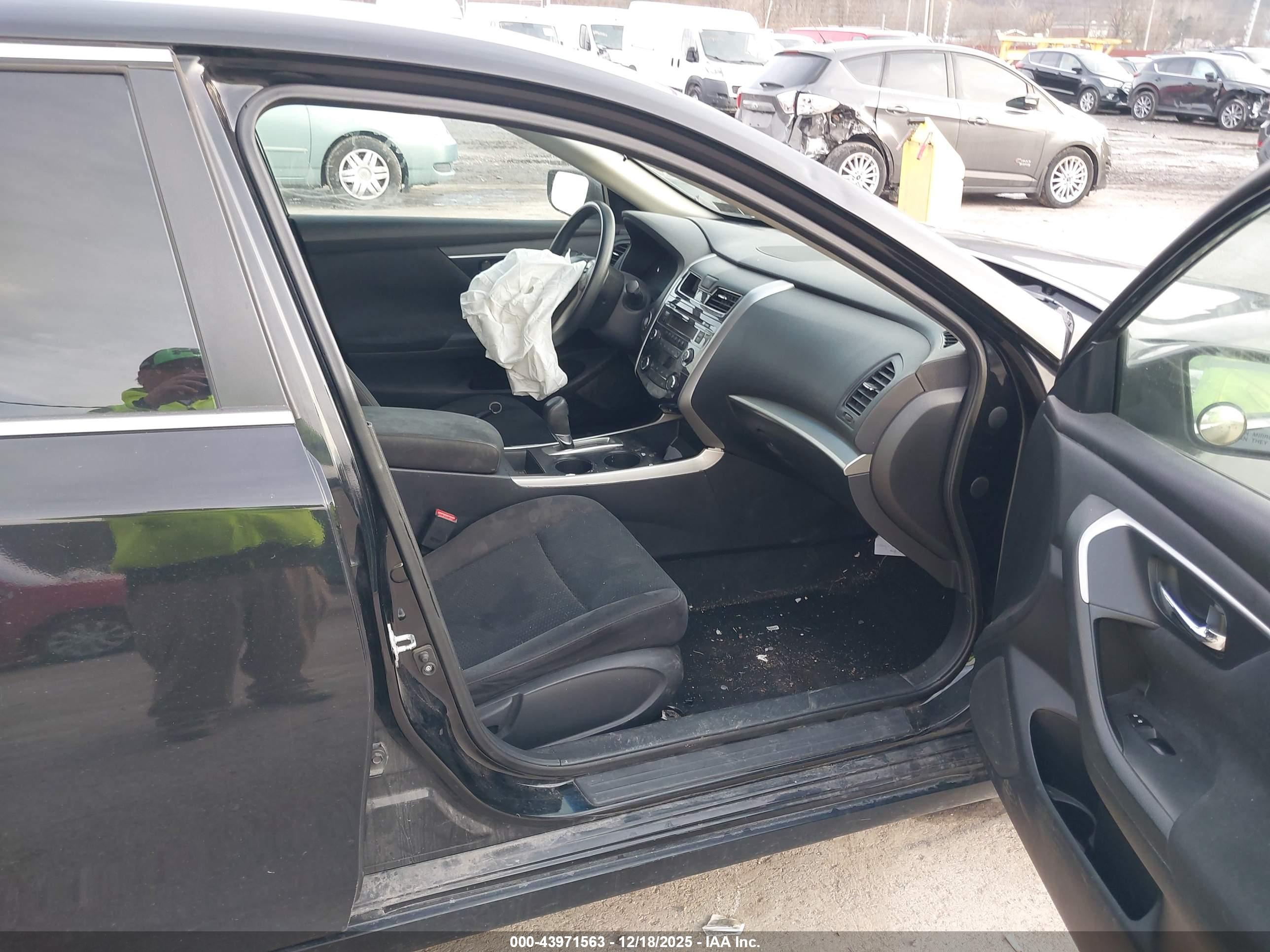 NISSAN ALTIMA image 5