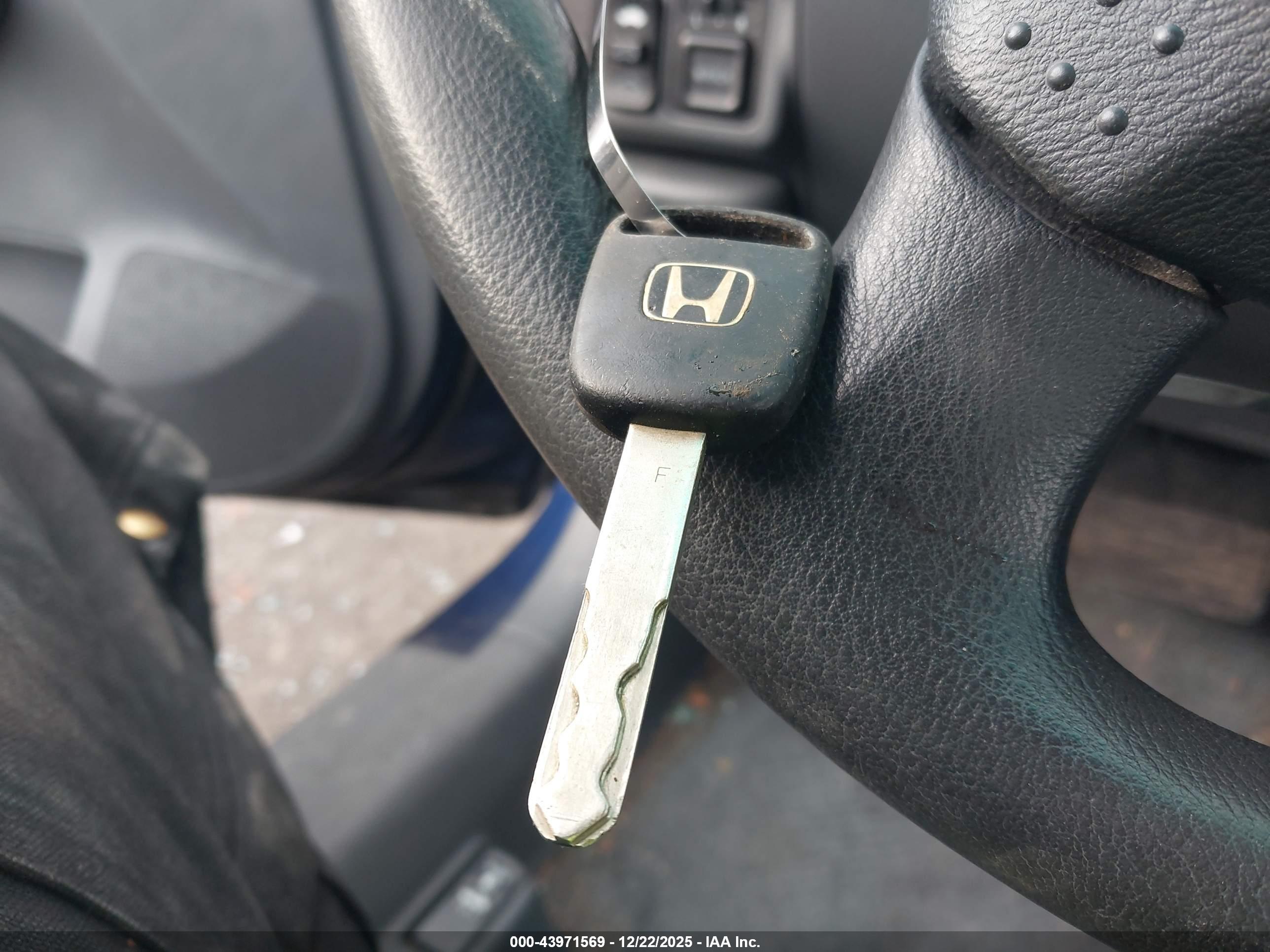 HONDA CIVIC image 11
