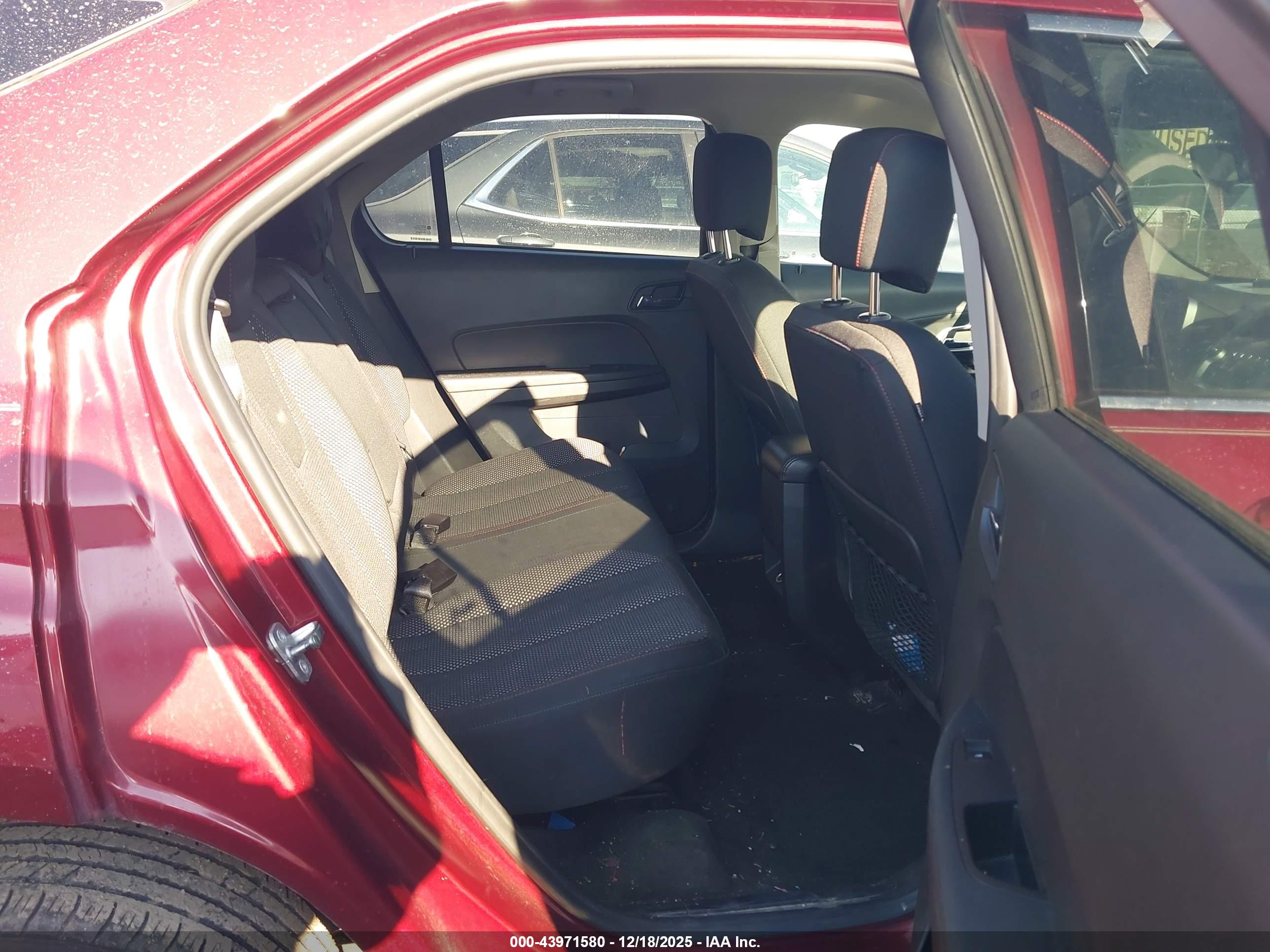 CHEVROLET EQUINOX image 8