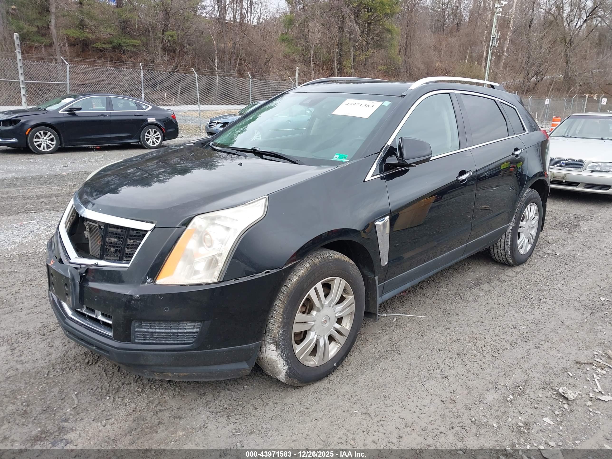 CADILLAC SRX image 2