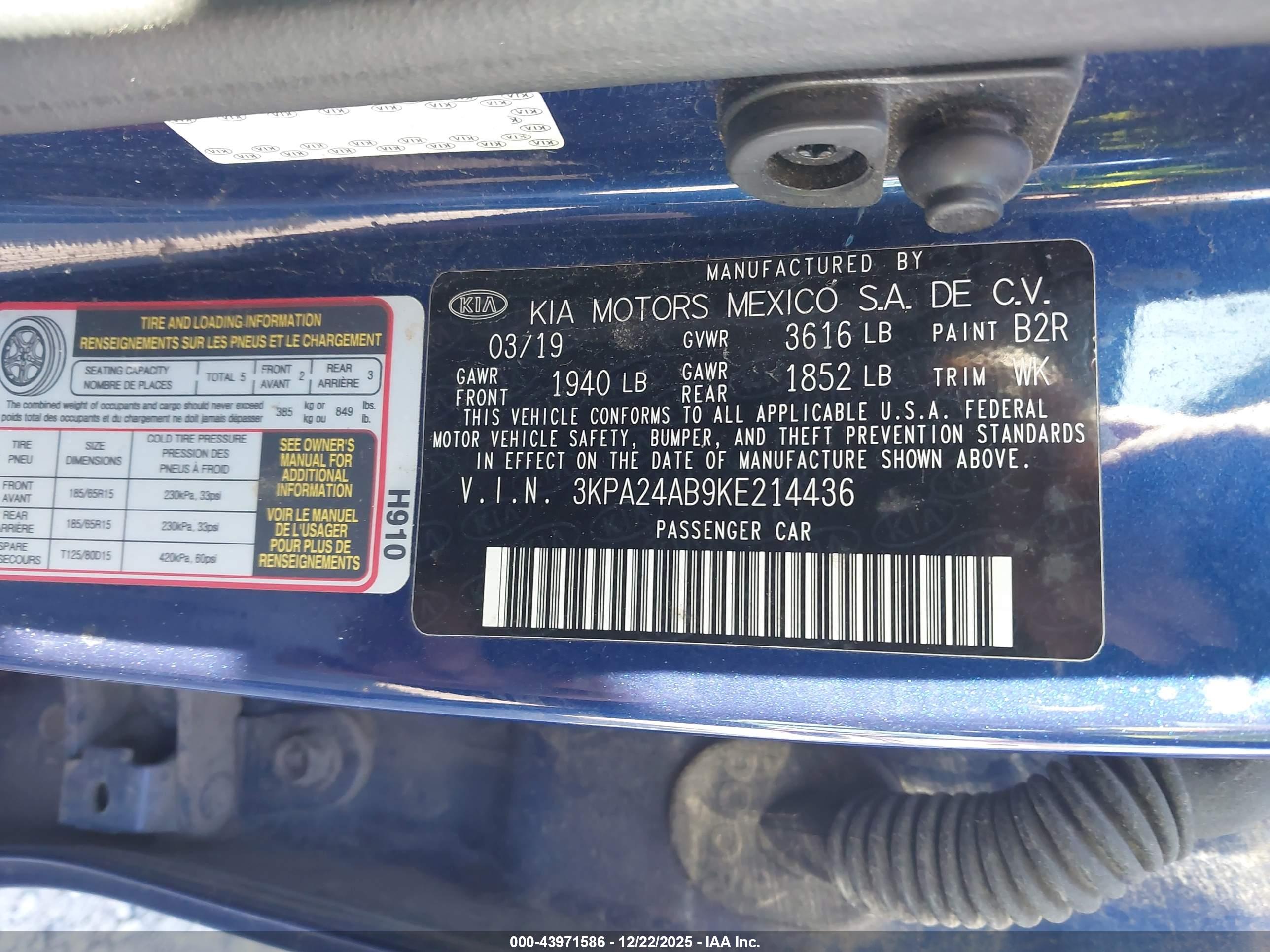 KIA RIO image 9