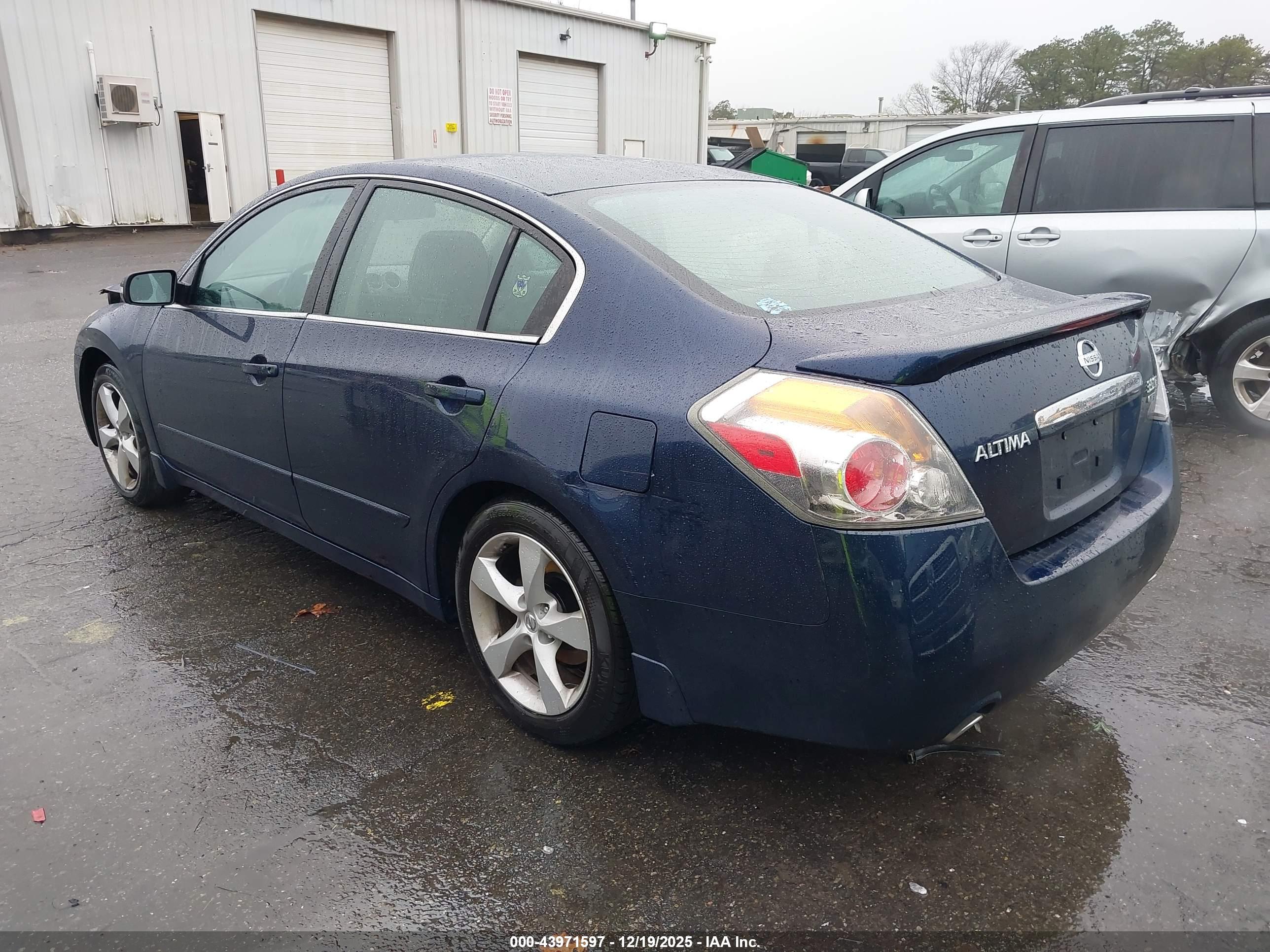 NISSAN ALTIMA image 3