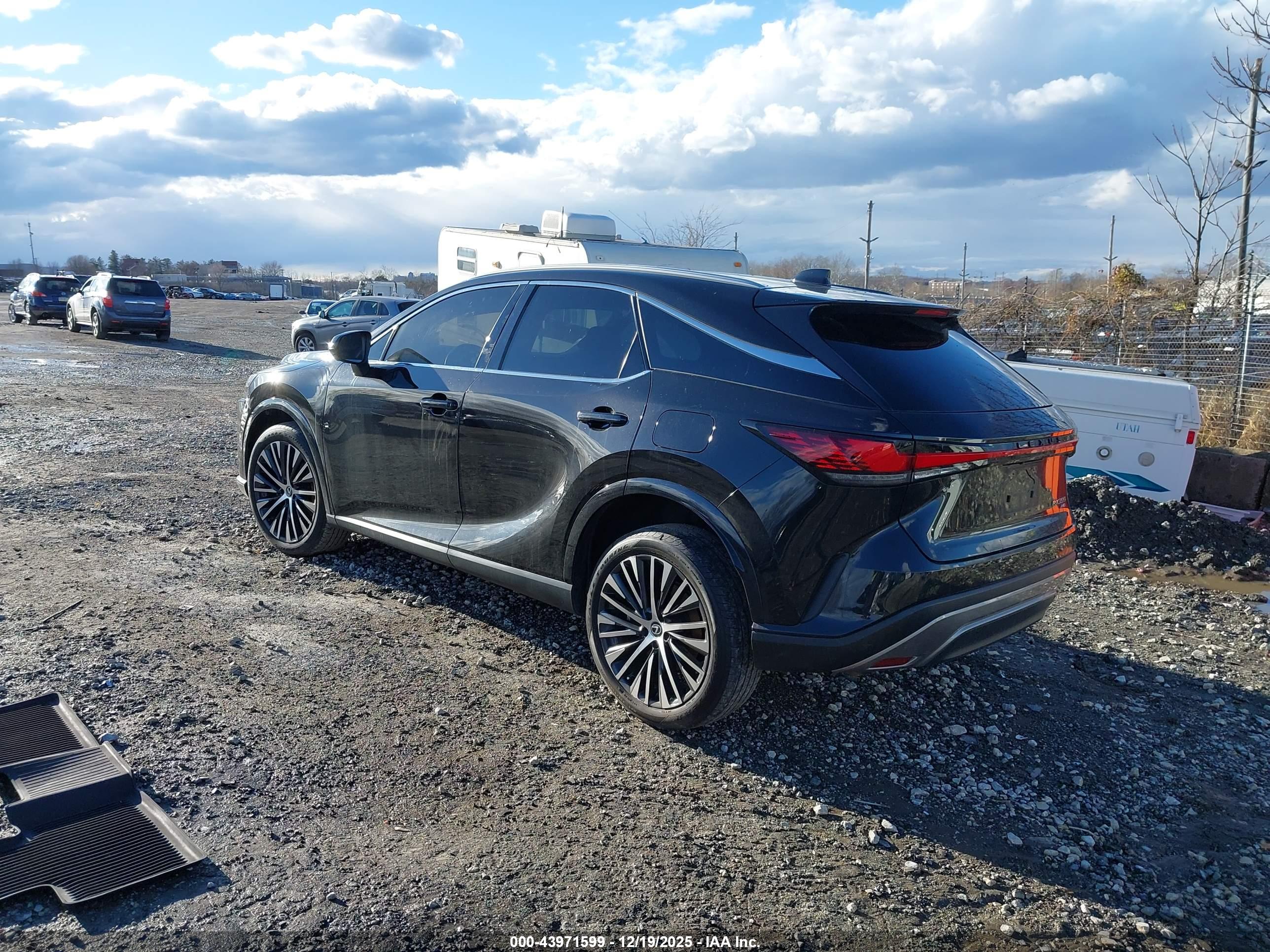 LEXUS RX image 3
