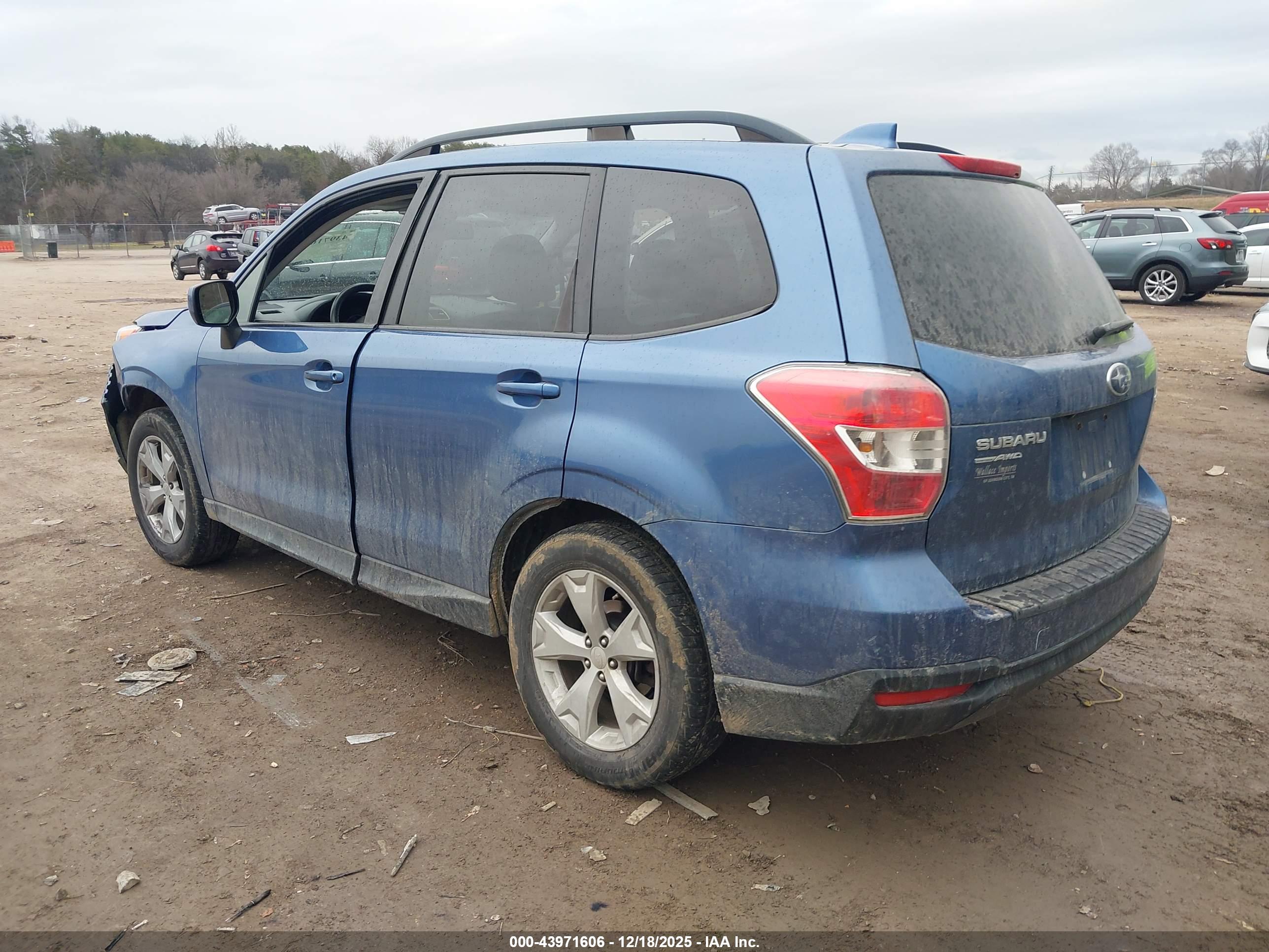 SUBARU FORESTER image 3