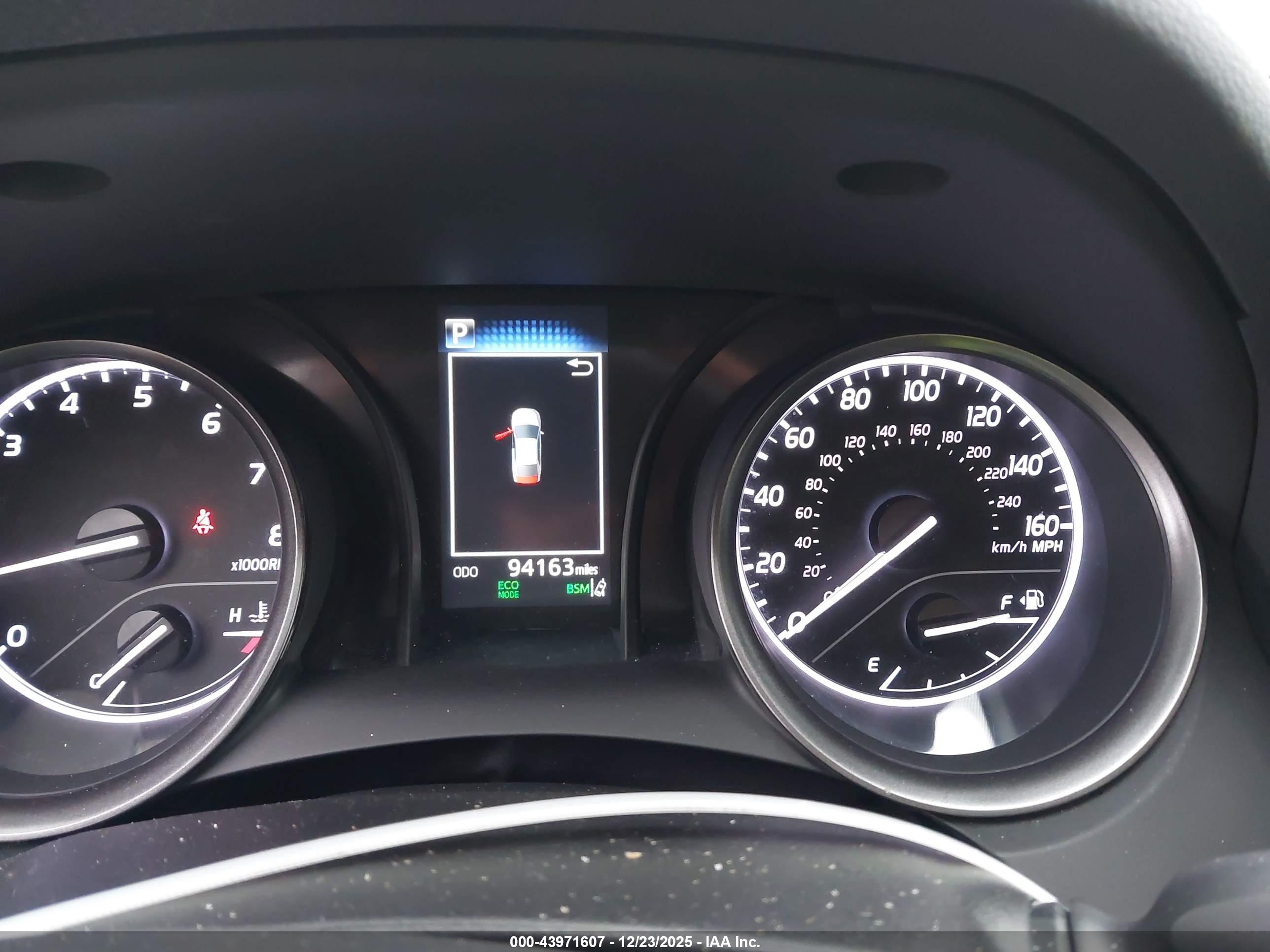 TOYOTA CAMRY image 7