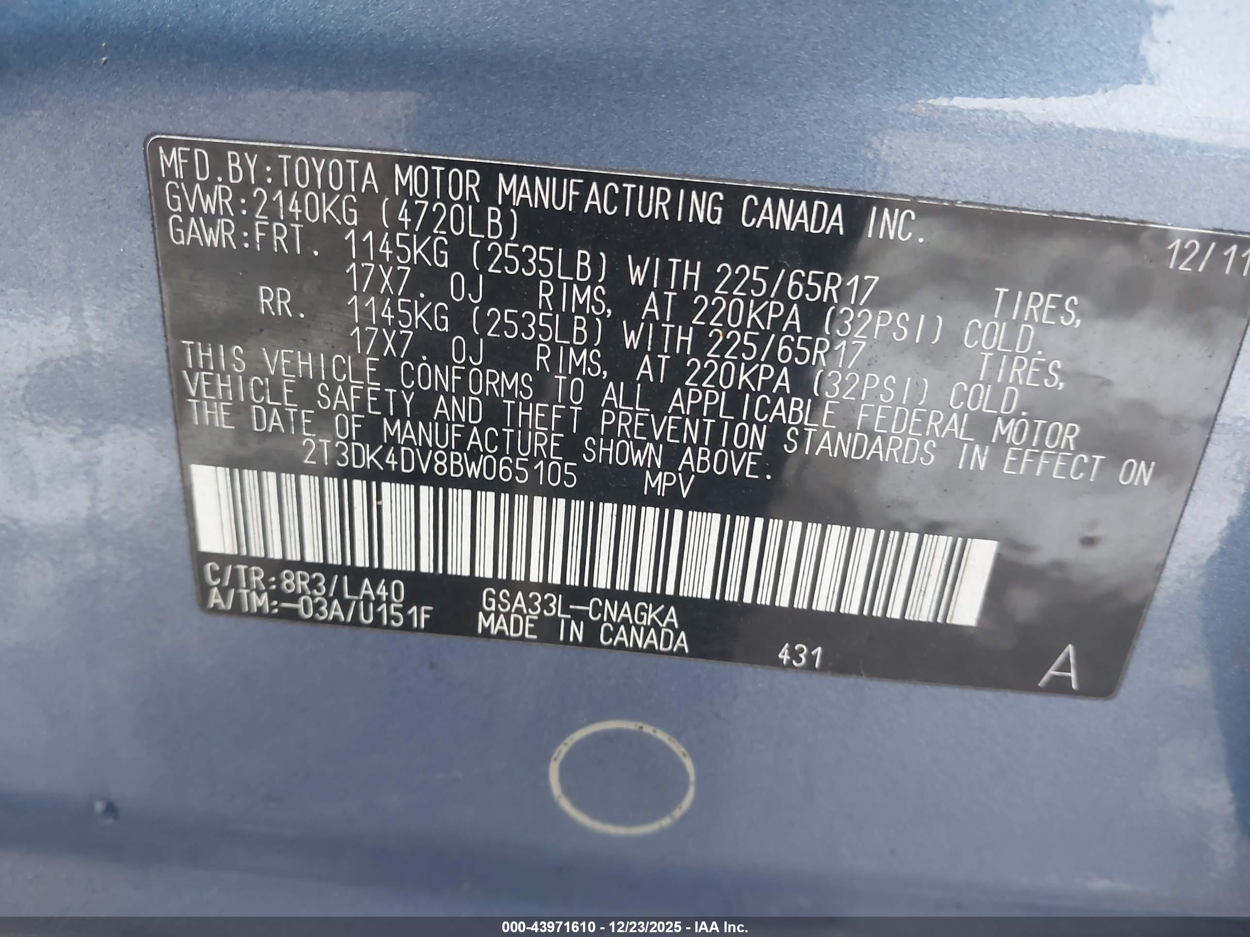 TOYOTA RAV4 image 9