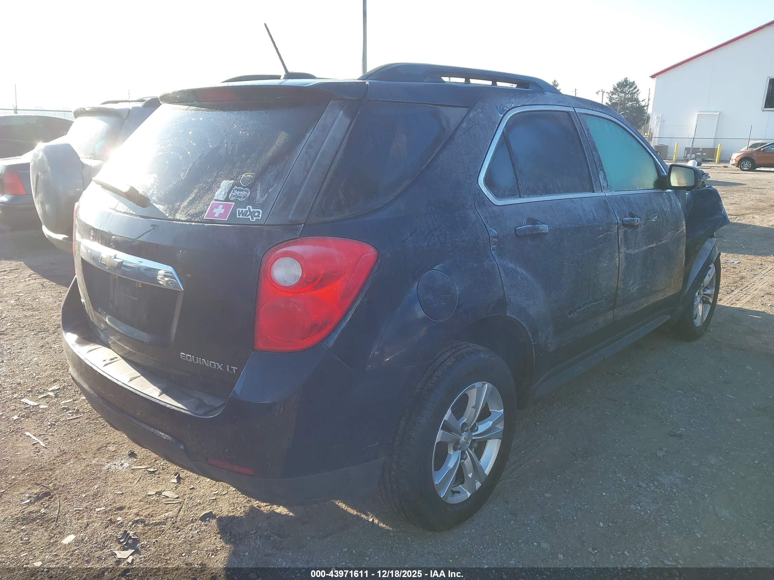 CHEVROLET EQUINOX image 4
