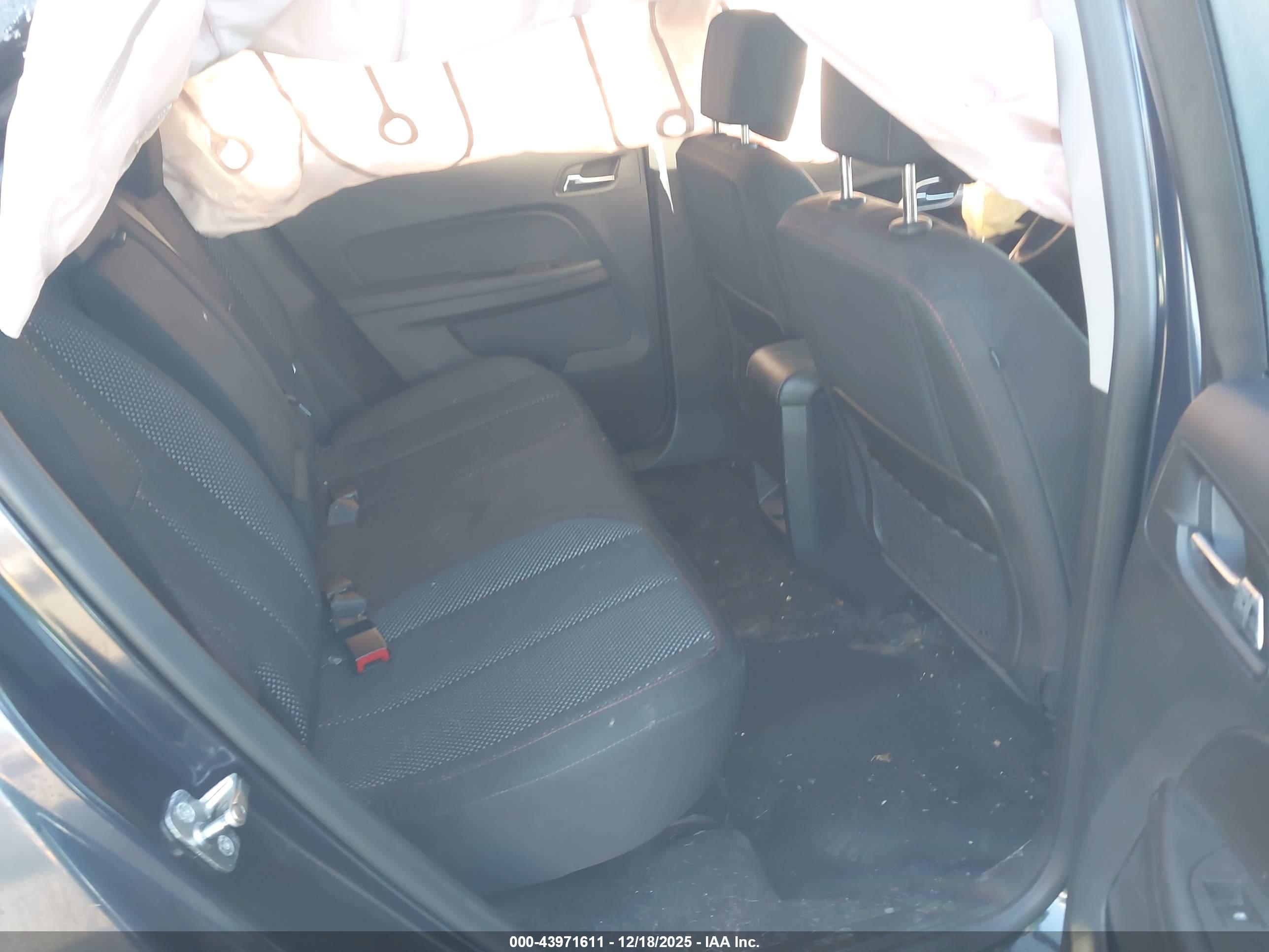 CHEVROLET EQUINOX image 8