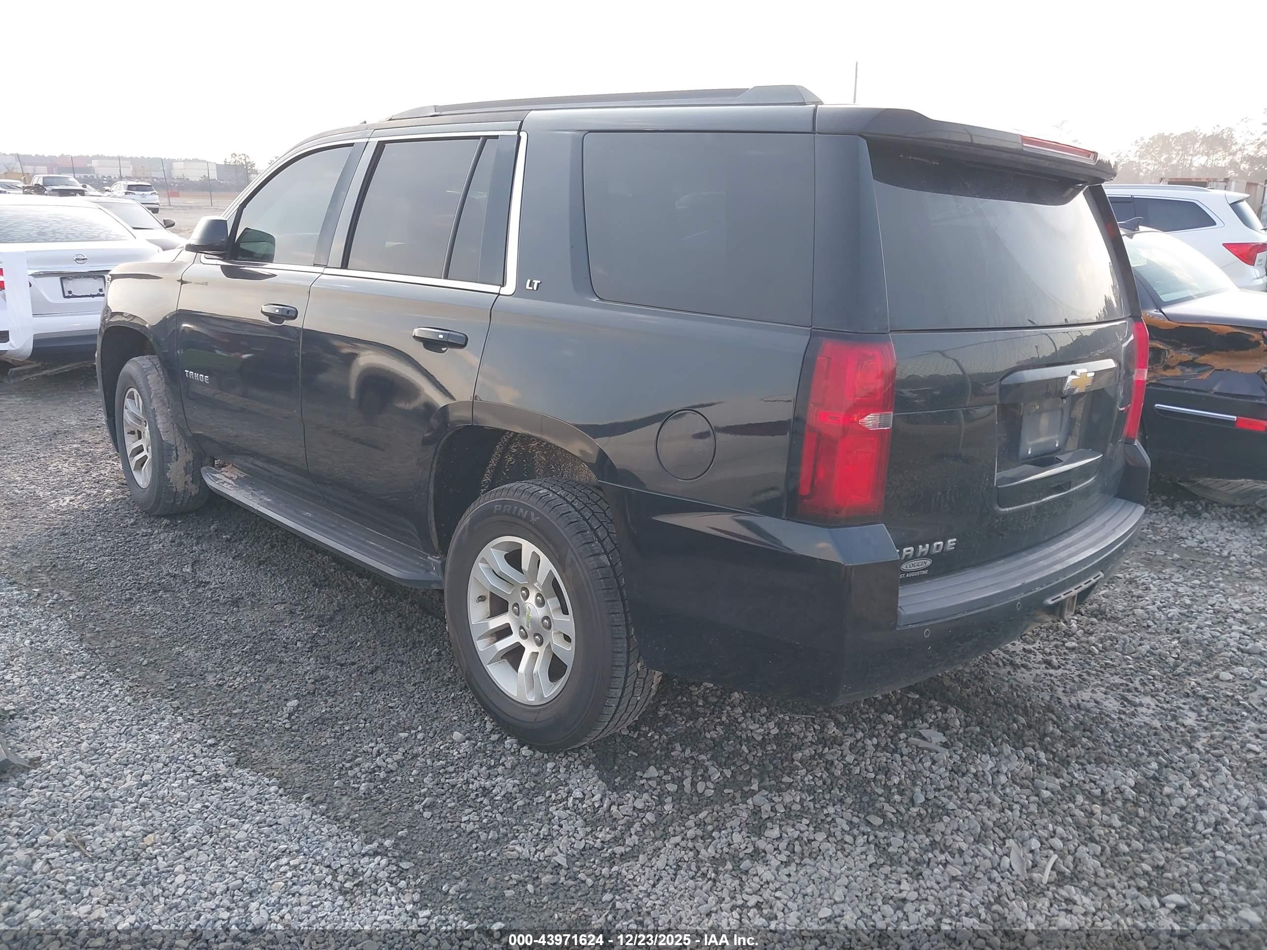 CHEVROLET TAHOE image 3