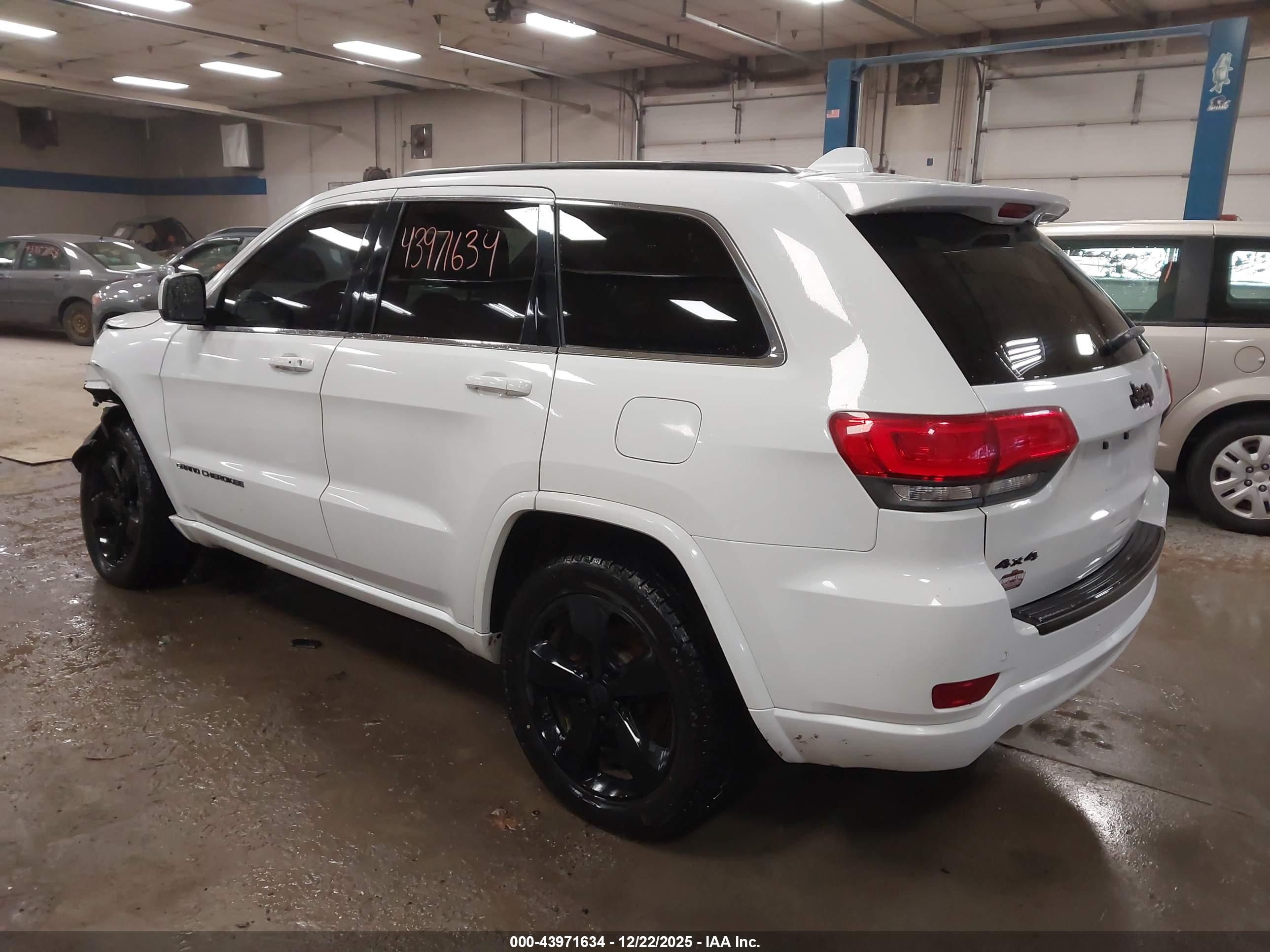 JEEP GRAND image 3