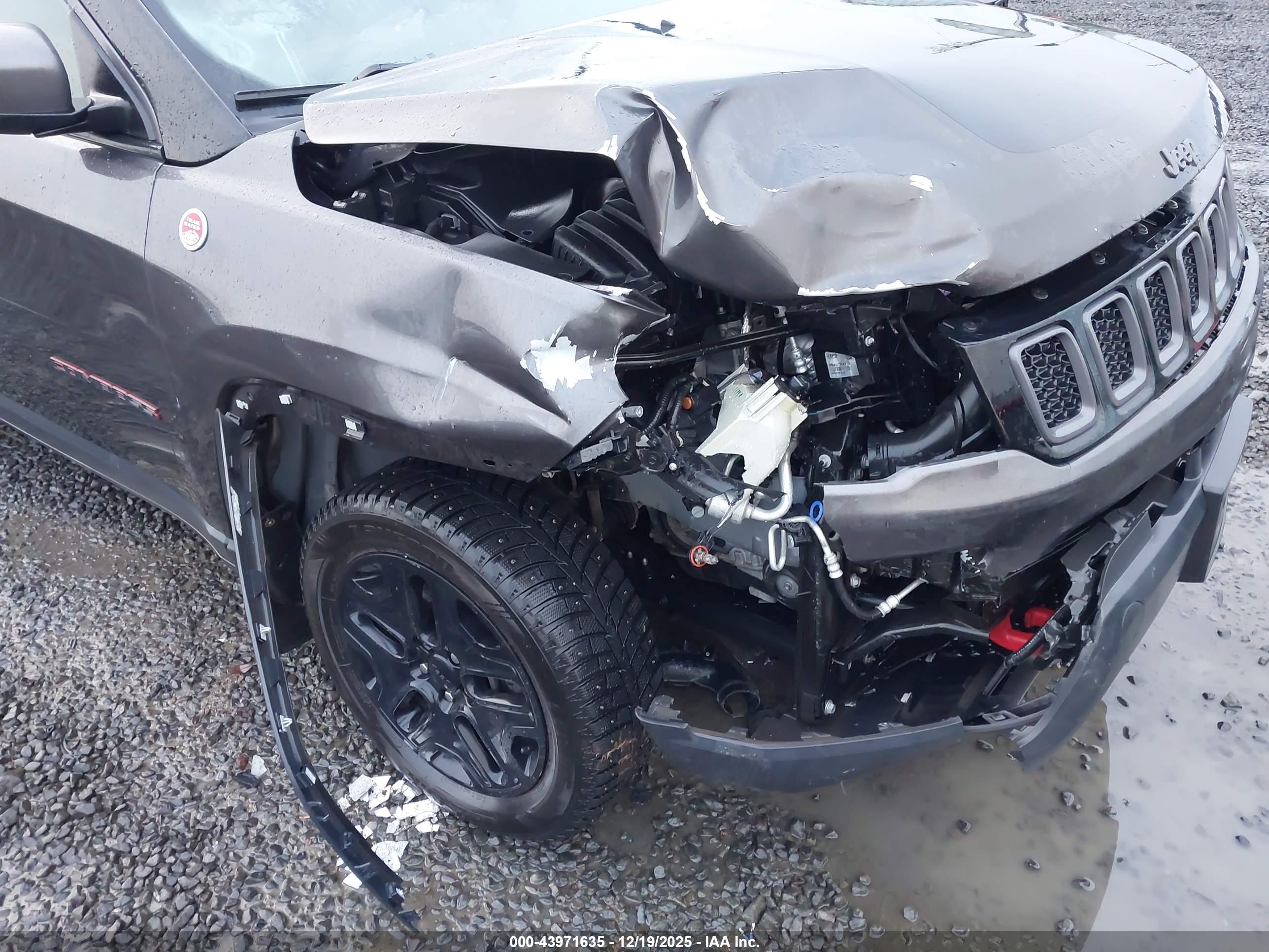 JEEP COMPASS image 6