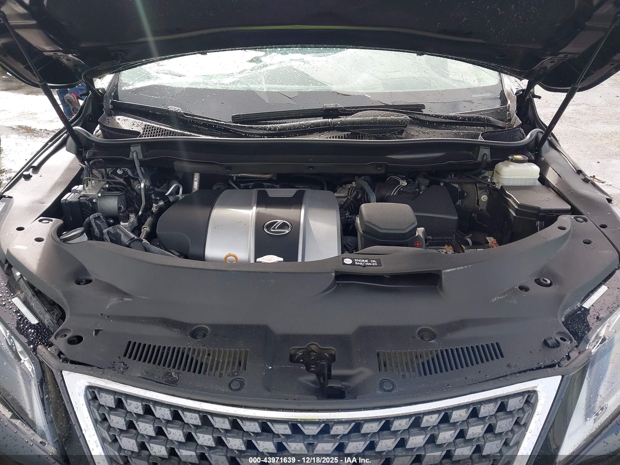 LEXUS RX image 10