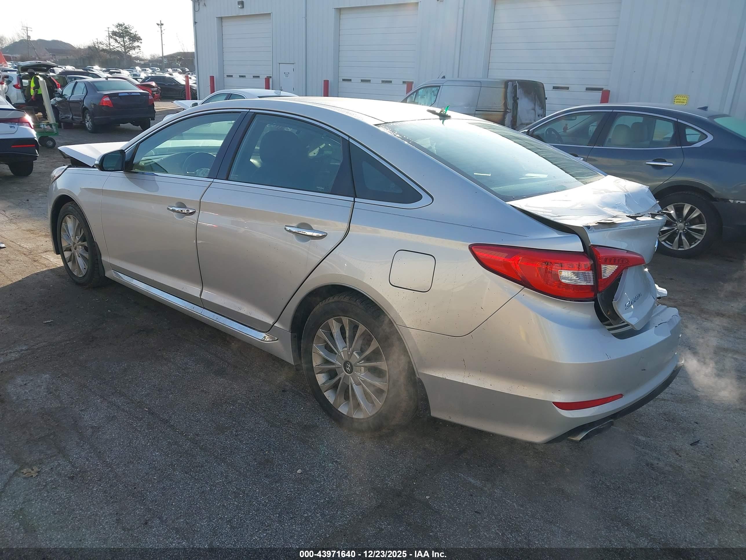 HYUNDAI SONATA image 3