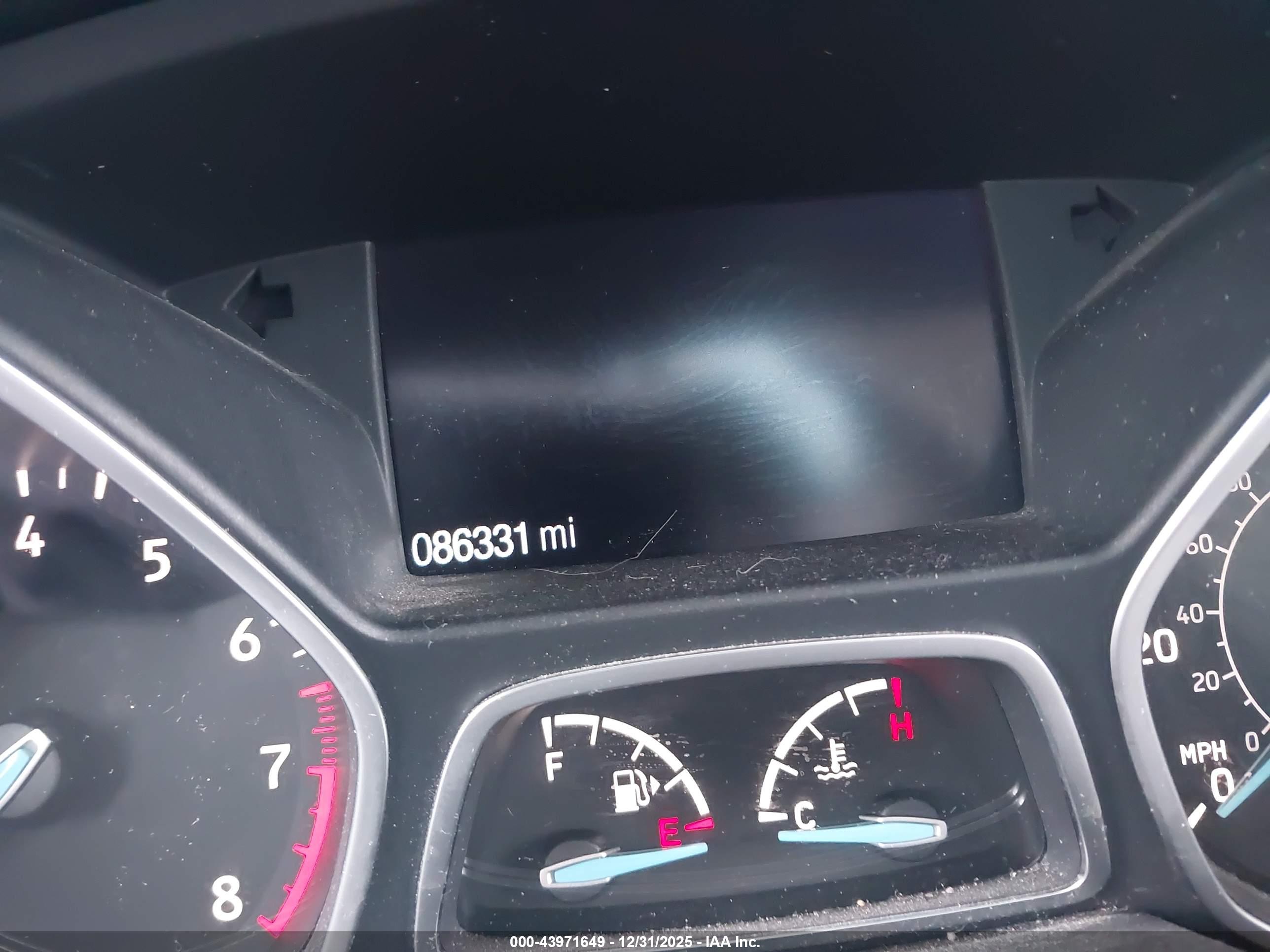 FORD ESCAPE image 7