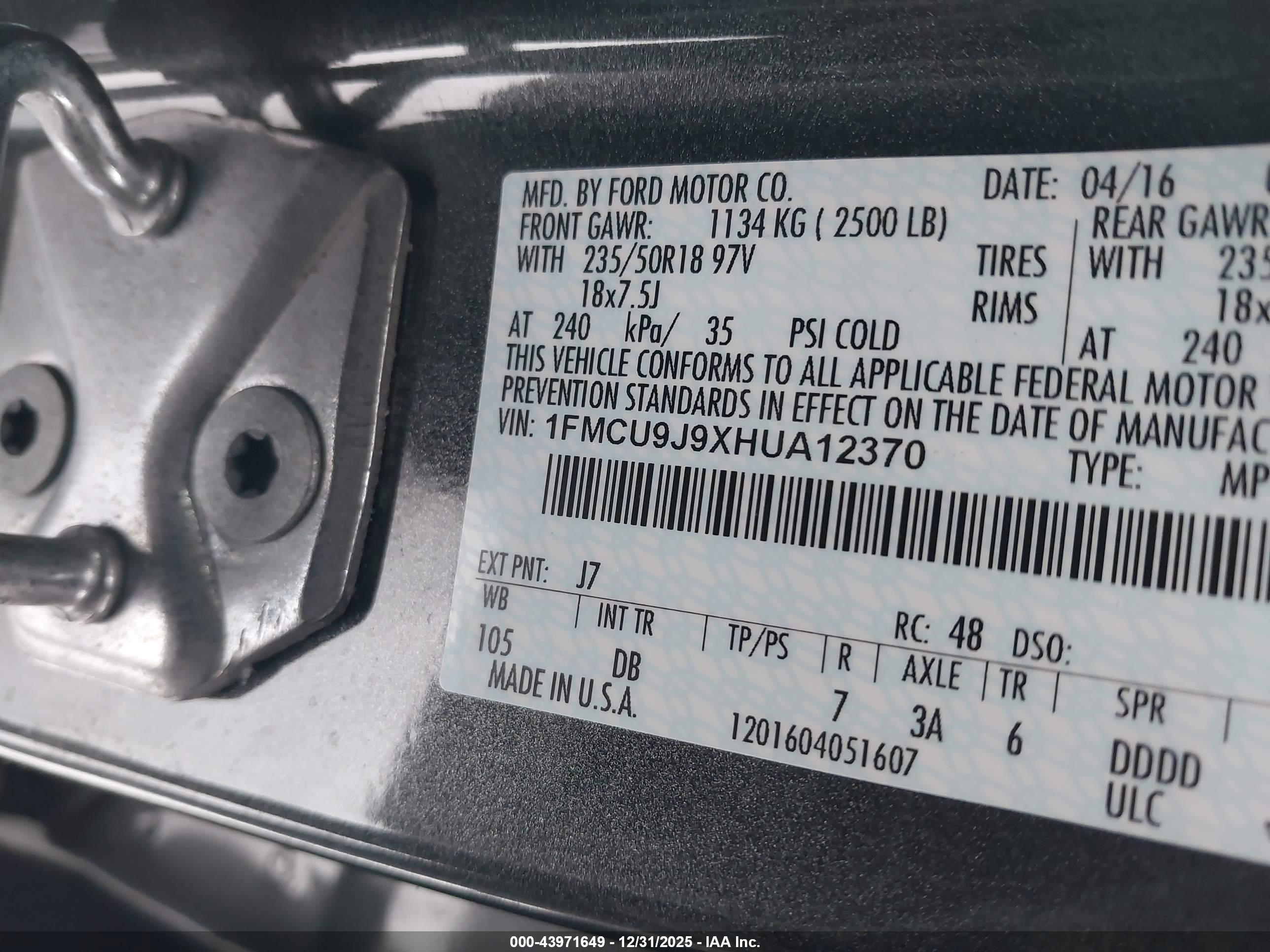 FORD ESCAPE image 9