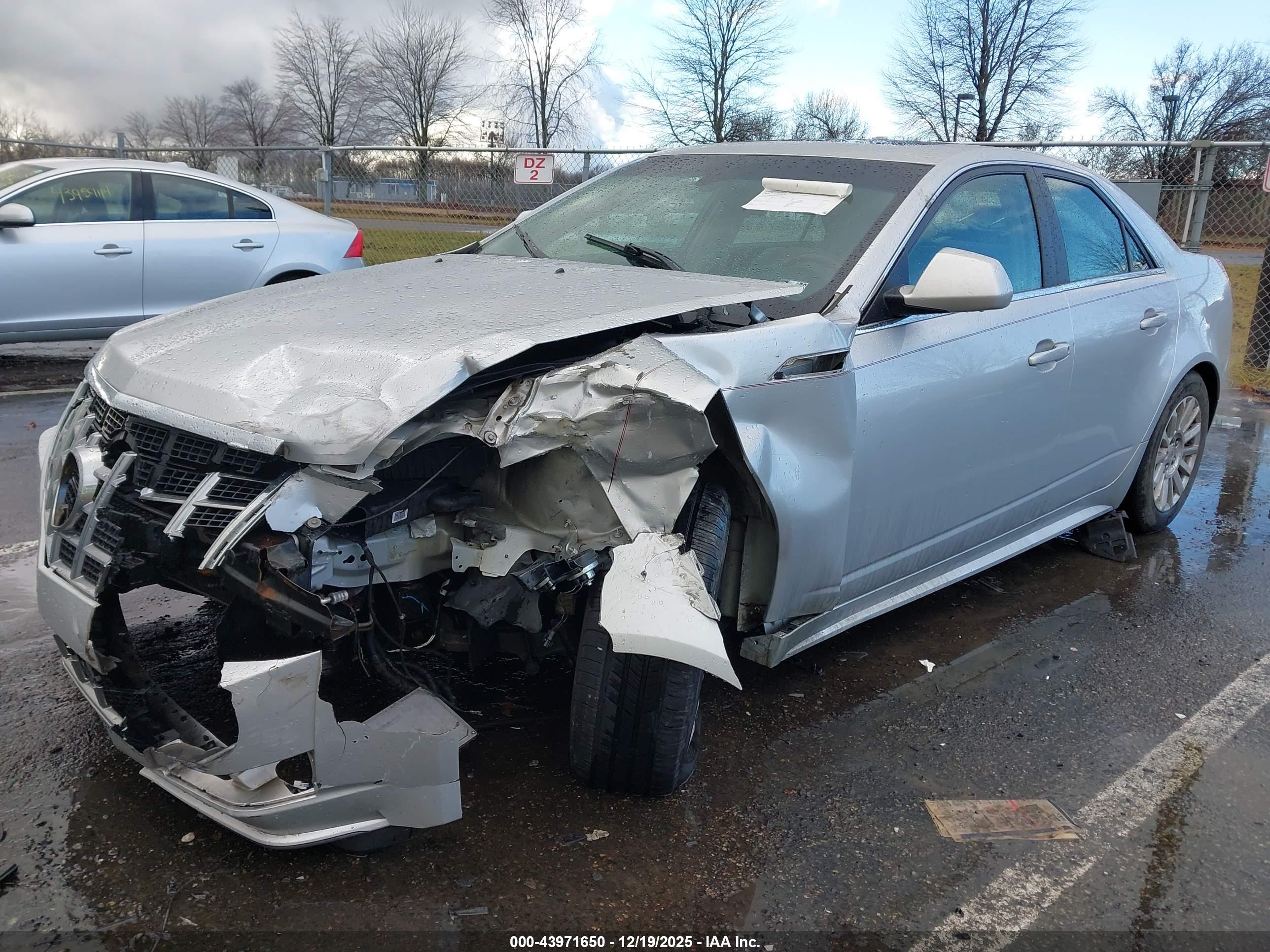CADILLAC CTS image 2
