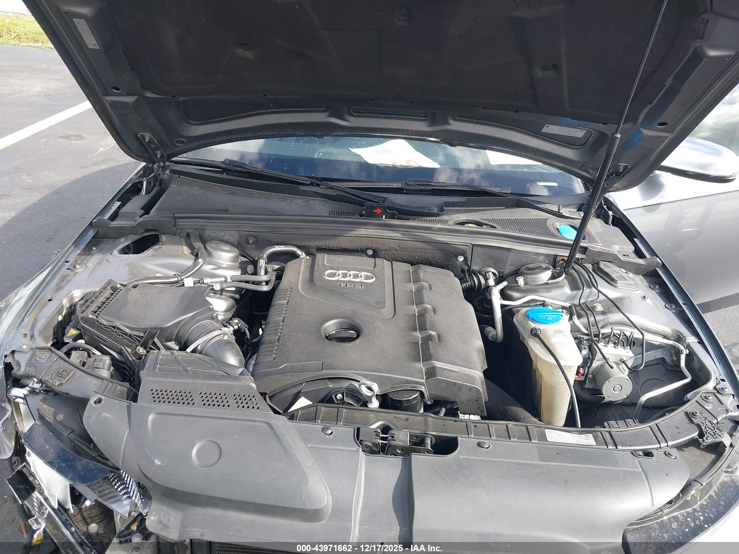 AUDI A4 image 10