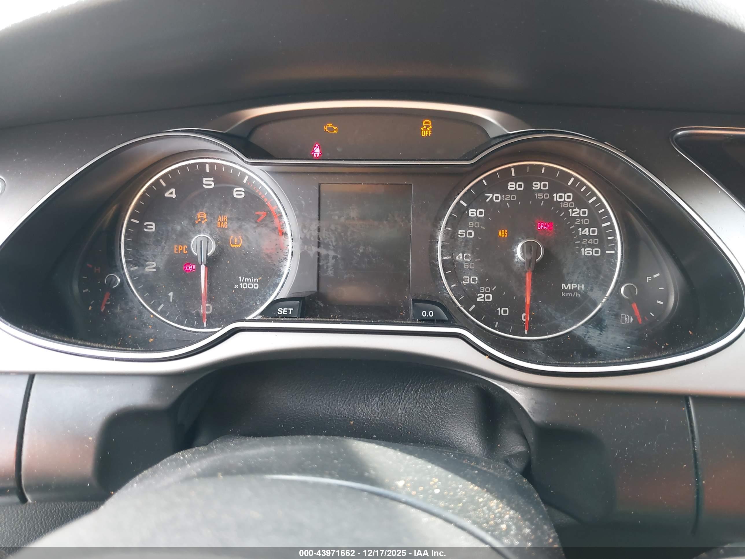 AUDI A4 image 7