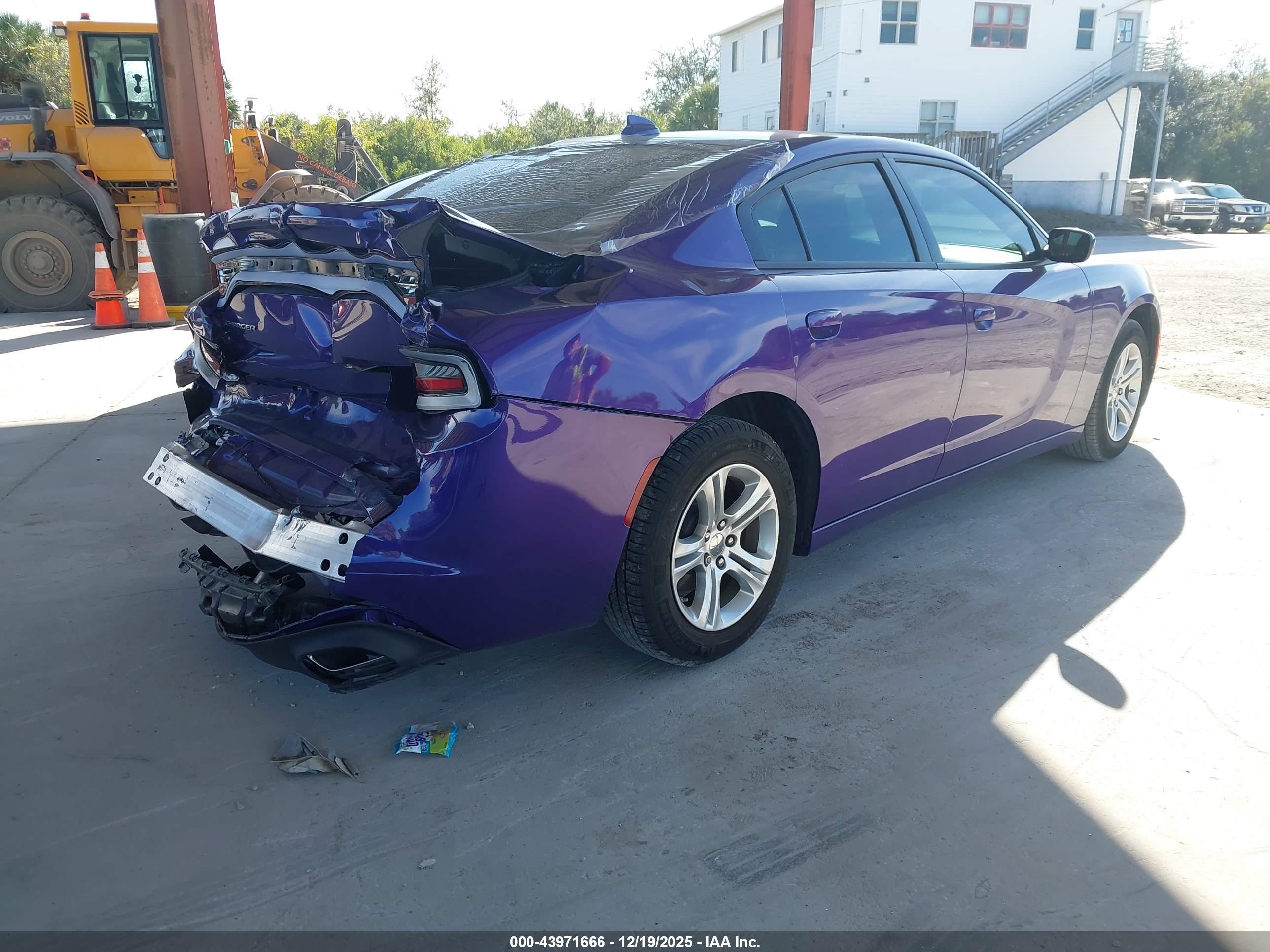 DODGE CHARGER image 4