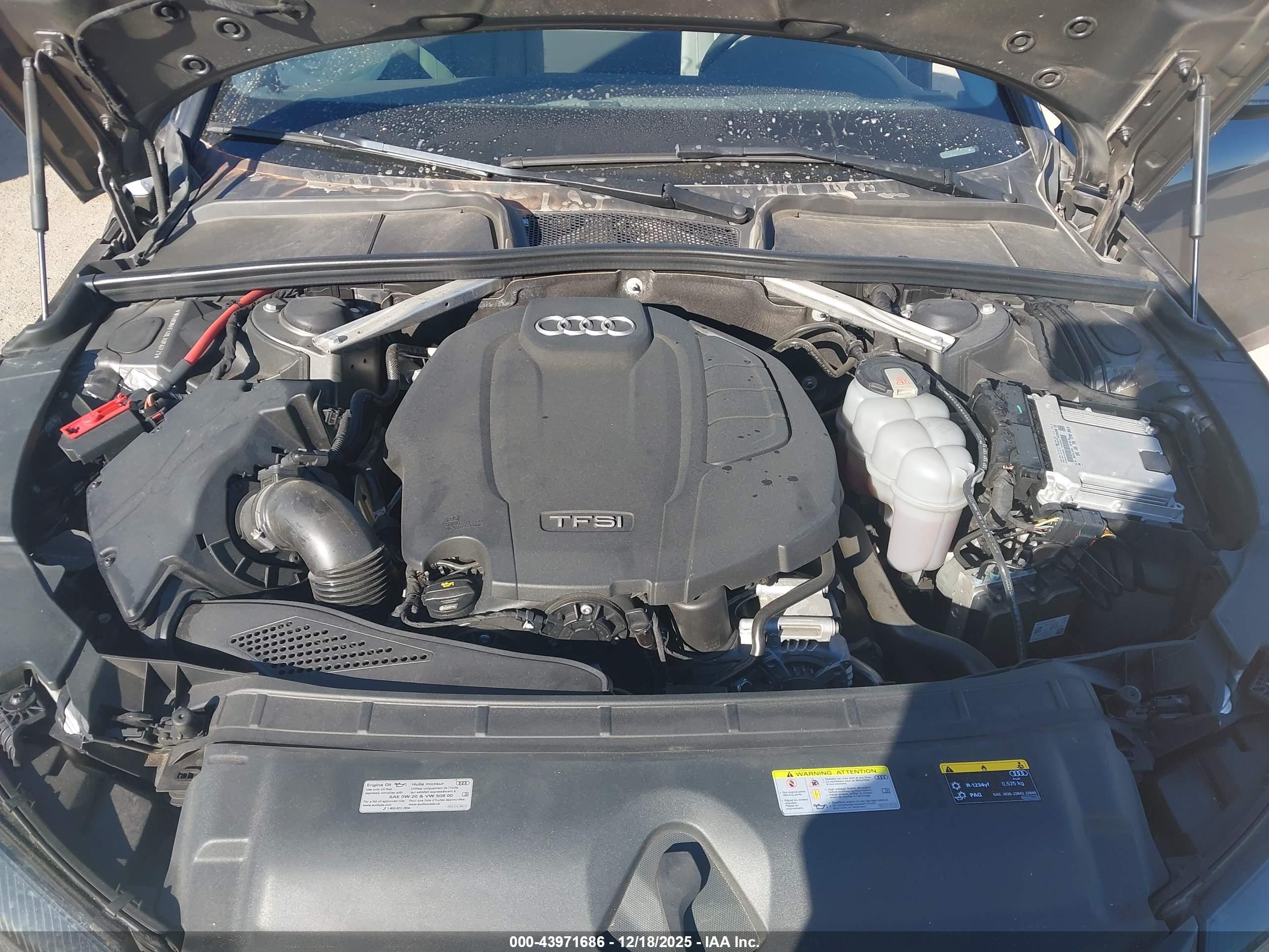 AUDI A4 image 10