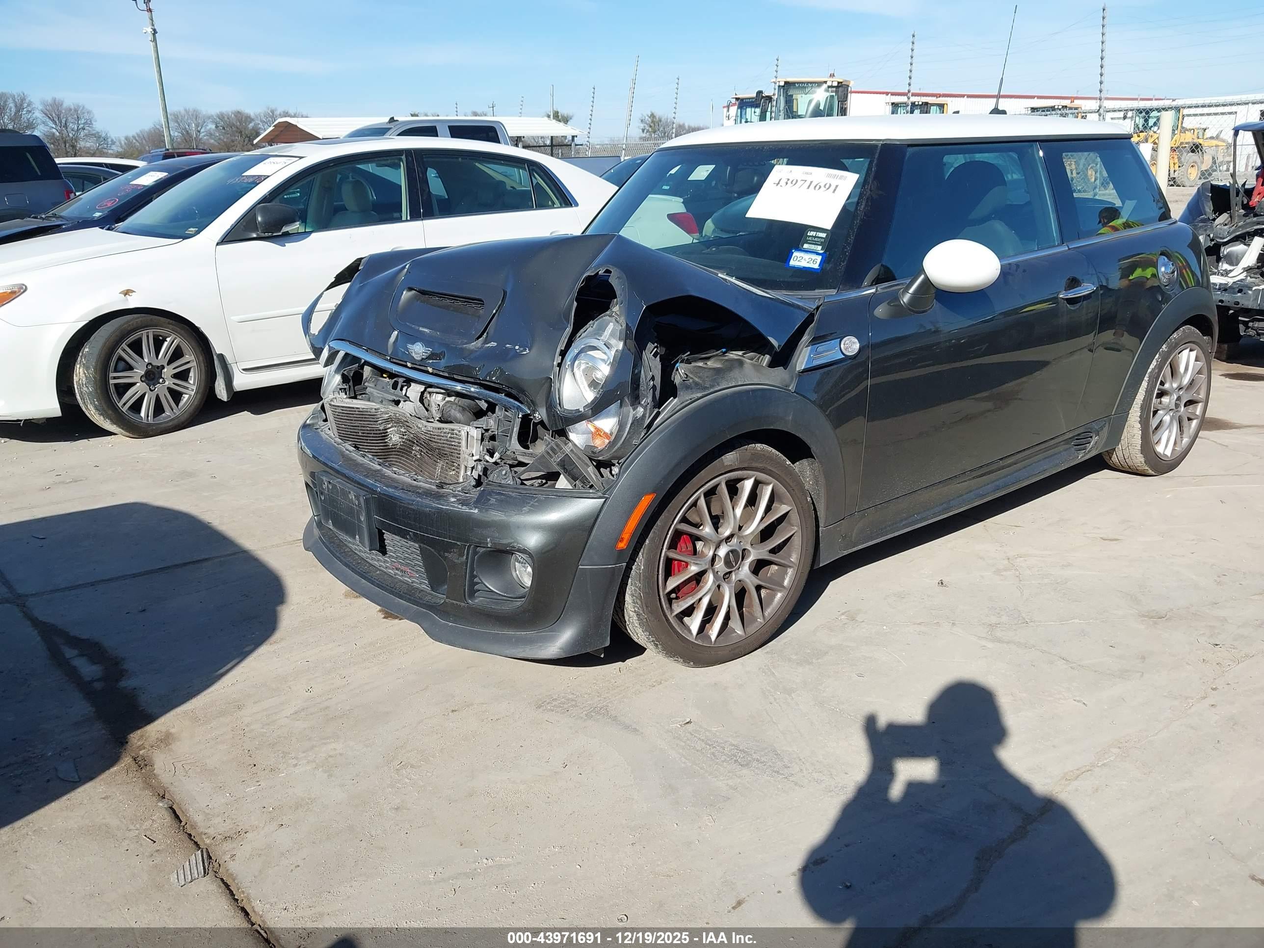 MINI HARDTOP image 2