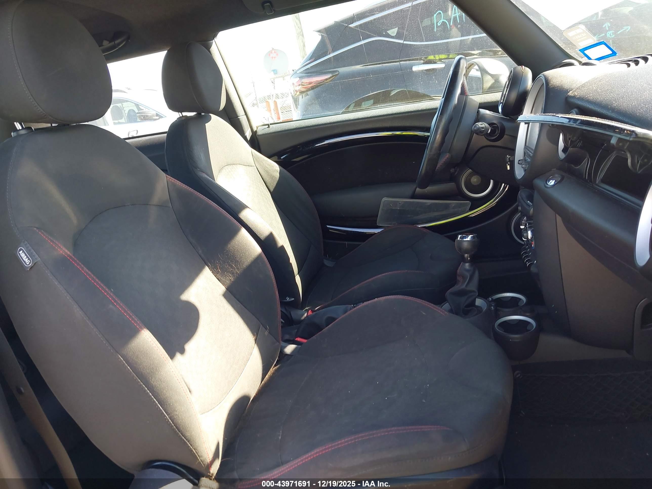 MINI HARDTOP image 5