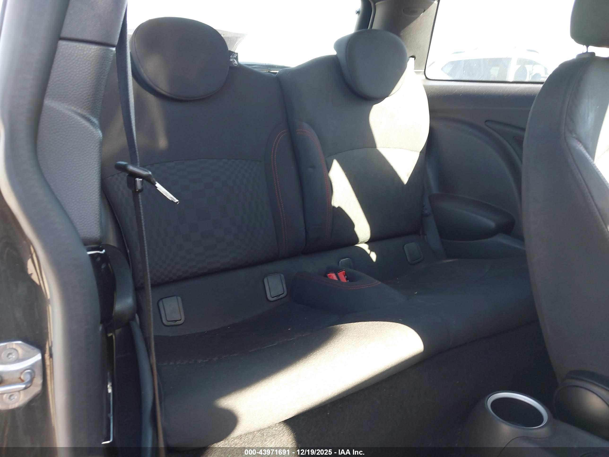 MINI HARDTOP image 8