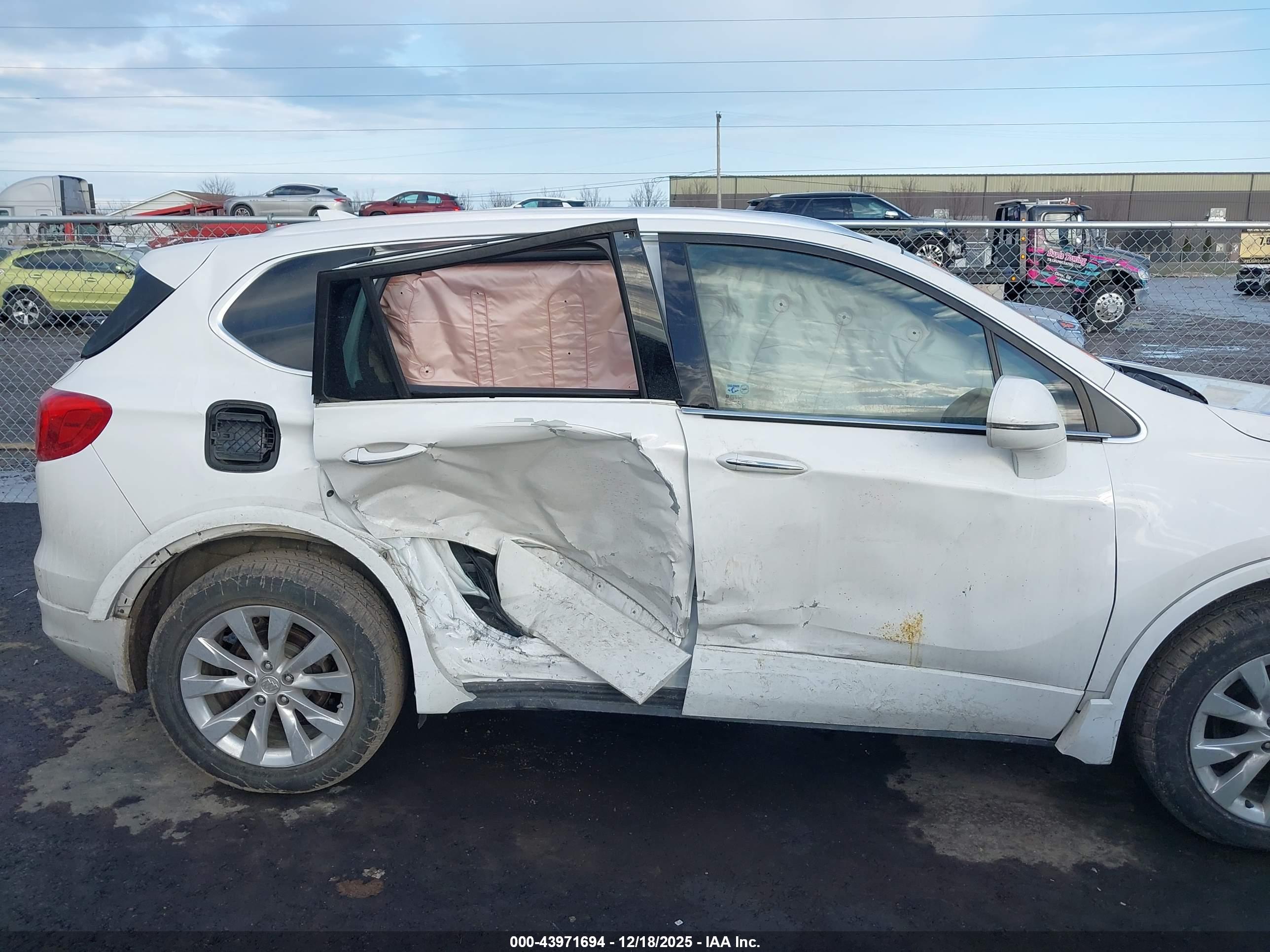 BUICK ENVISION image 6