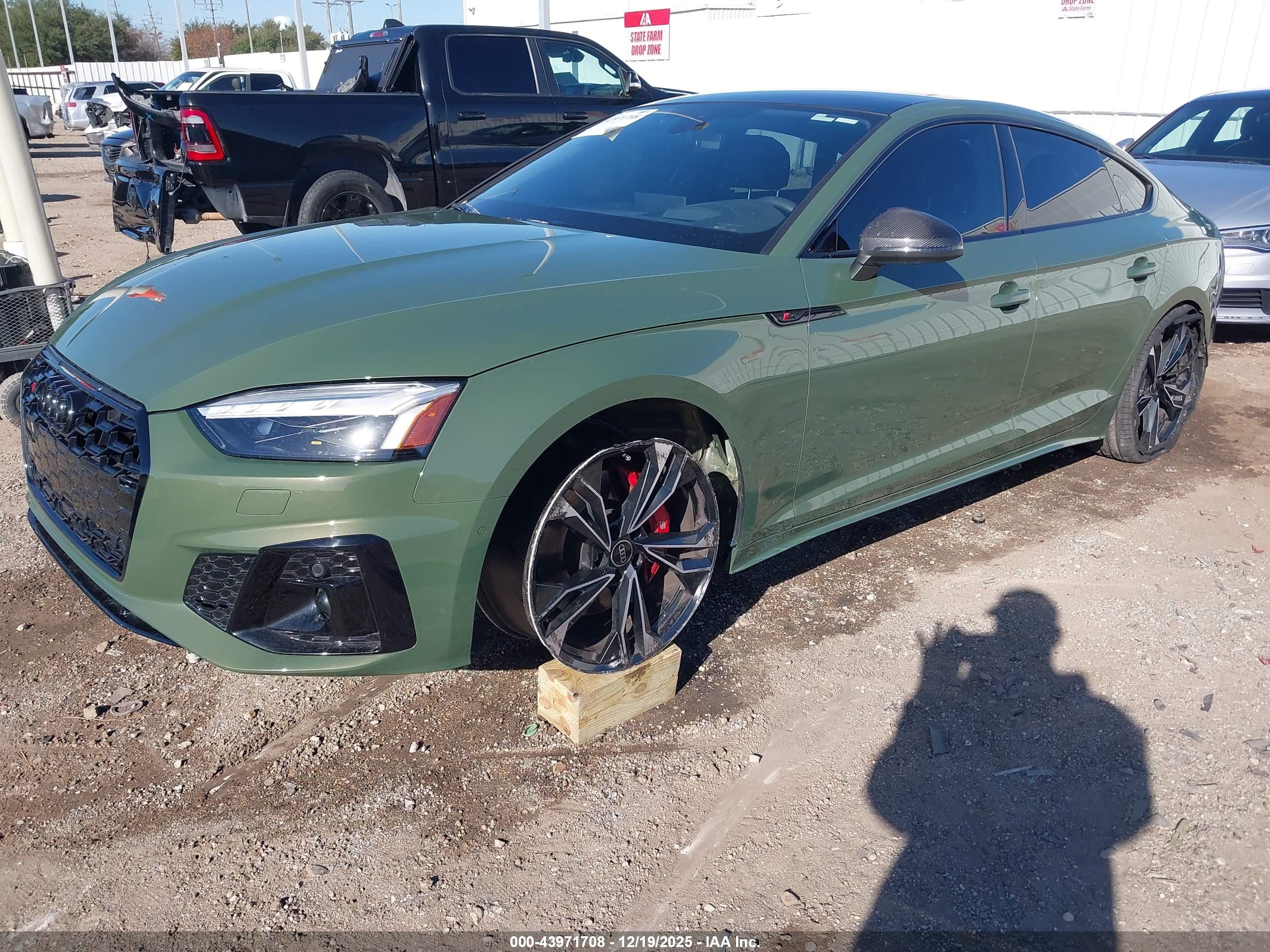 AUDI S5 image 2