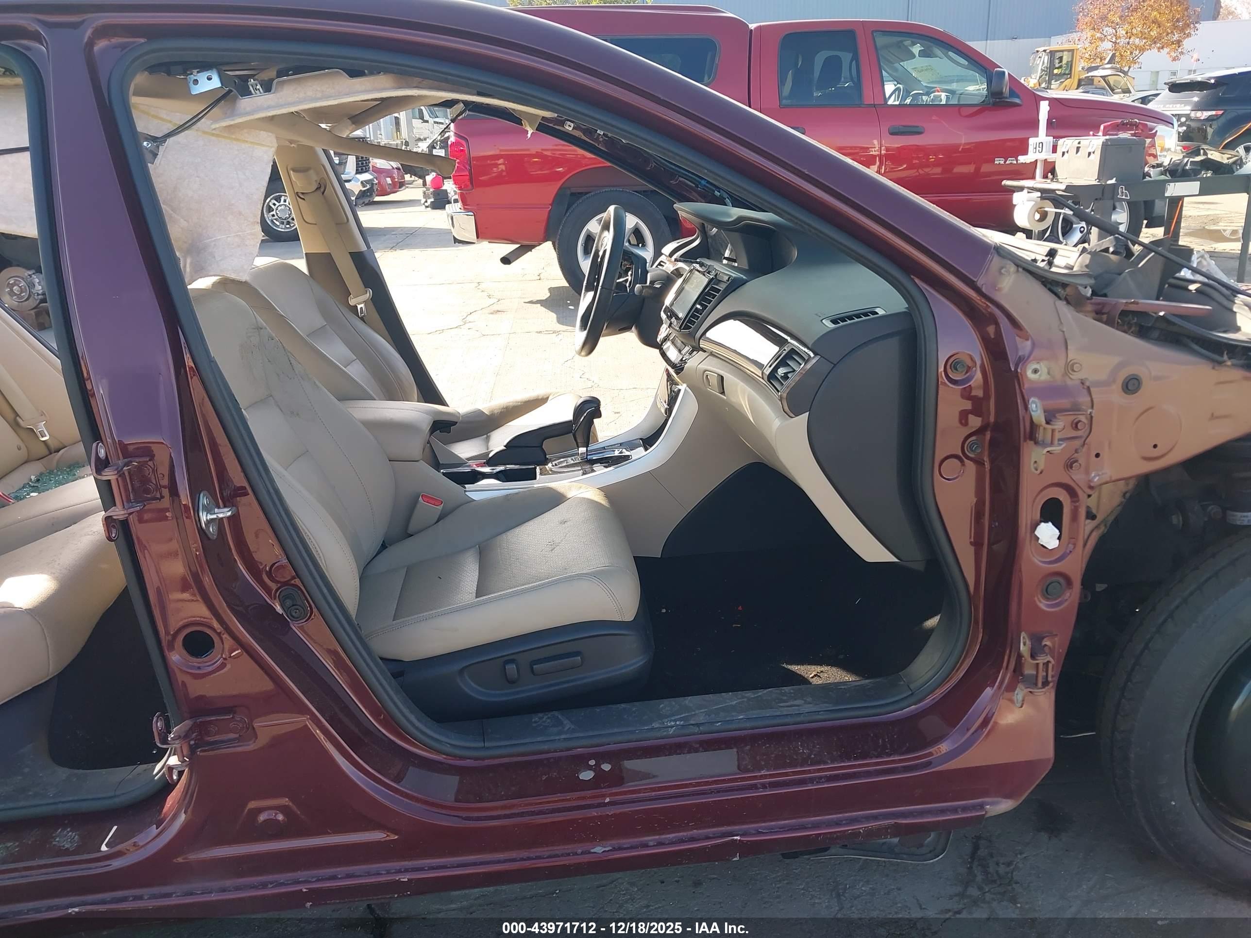 HONDA ACCORD image 5