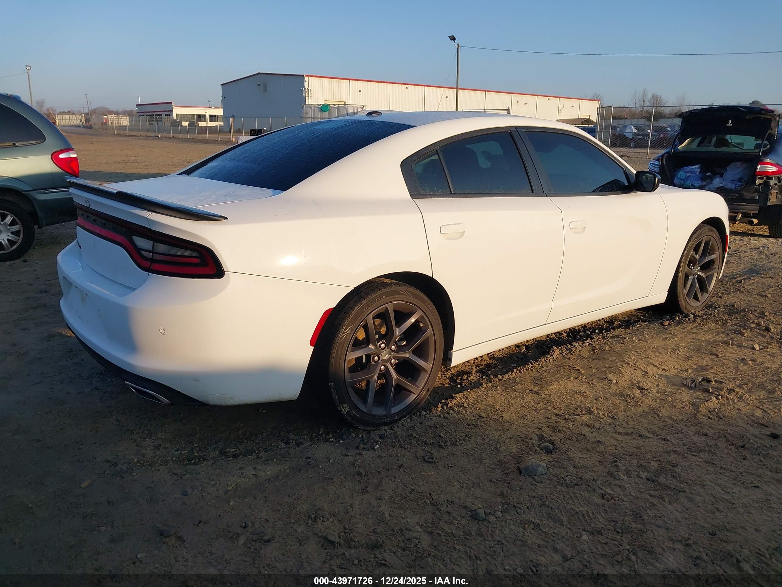 DODGE CHARGER image 4