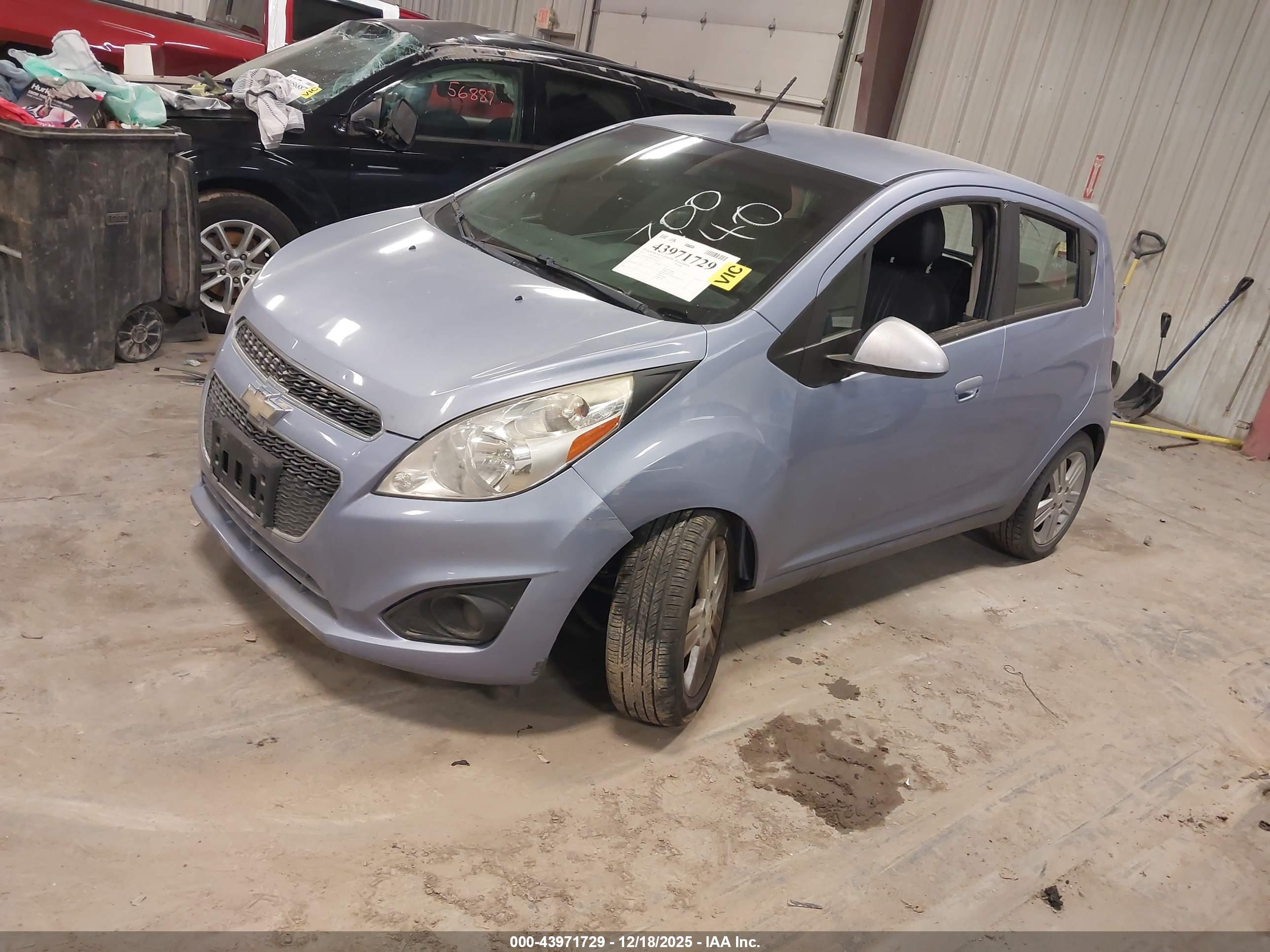 CHEVROLET SPARK image 2