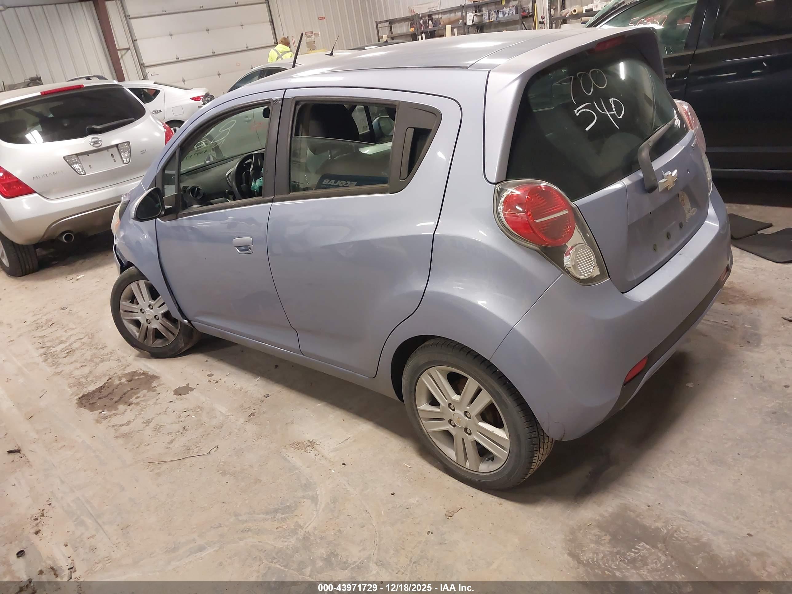 CHEVROLET SPARK image 3