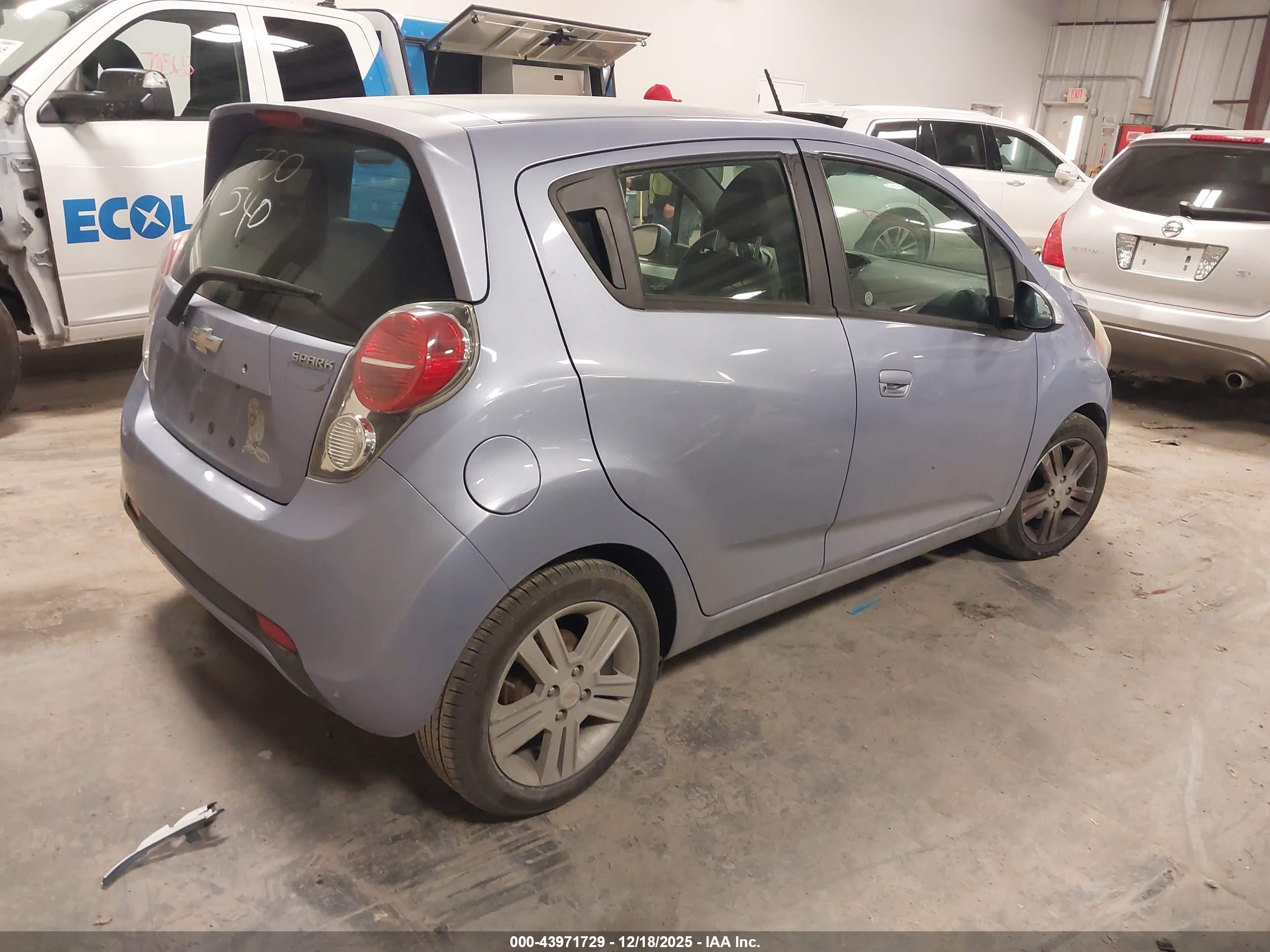 CHEVROLET SPARK image 4