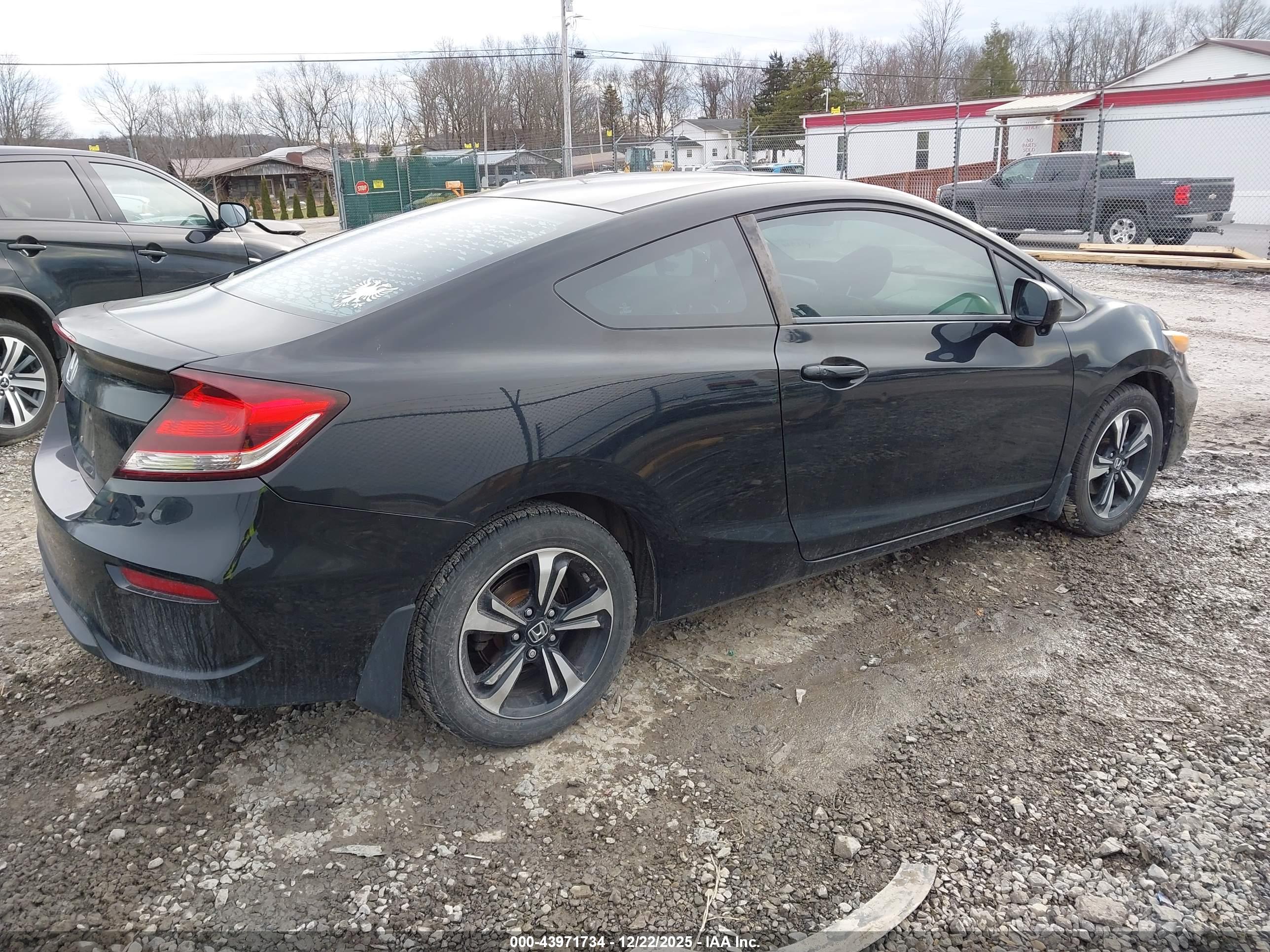HONDA CIVIC image 4