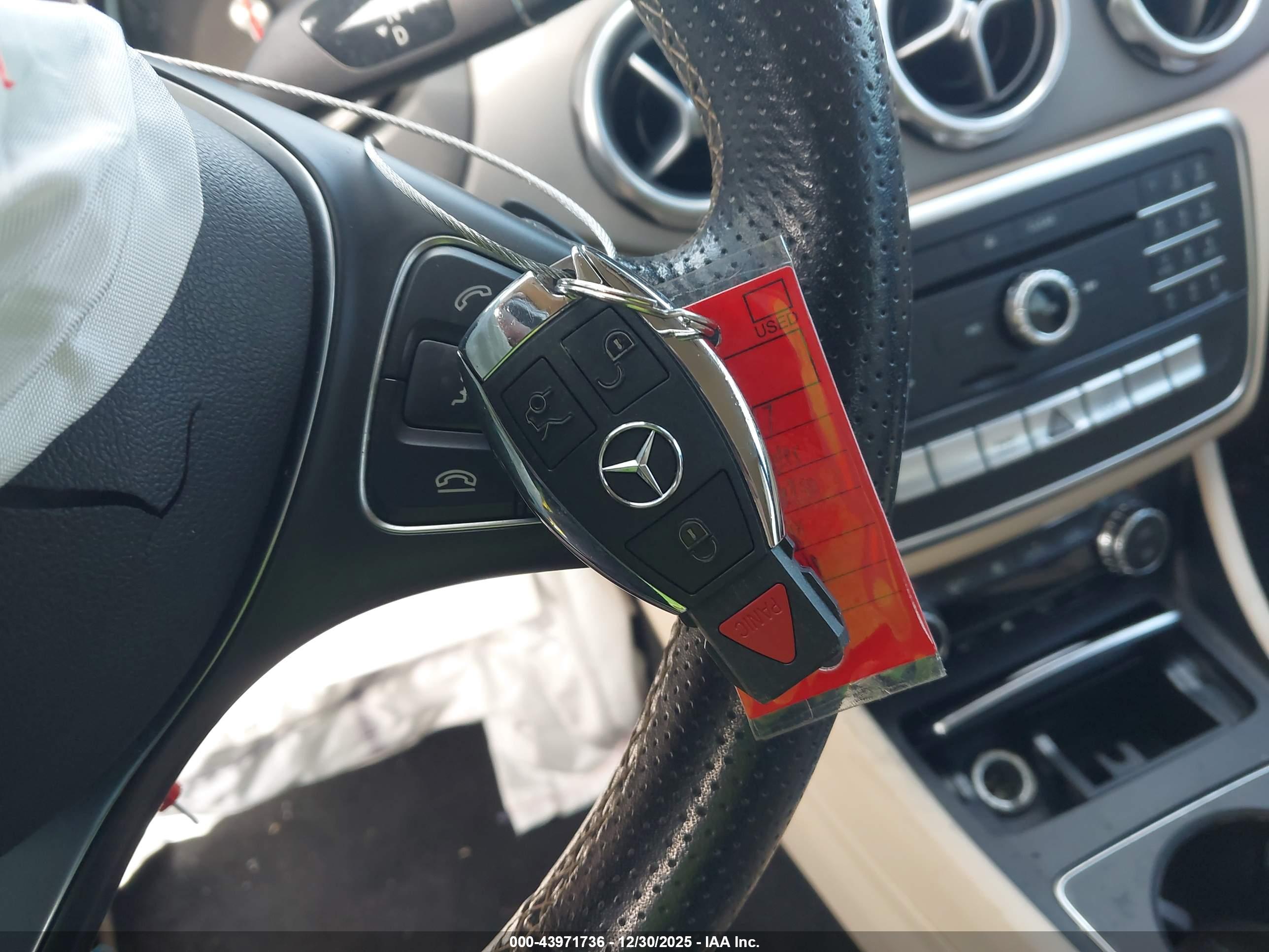 MERCEDES-BENZ GLA image 11