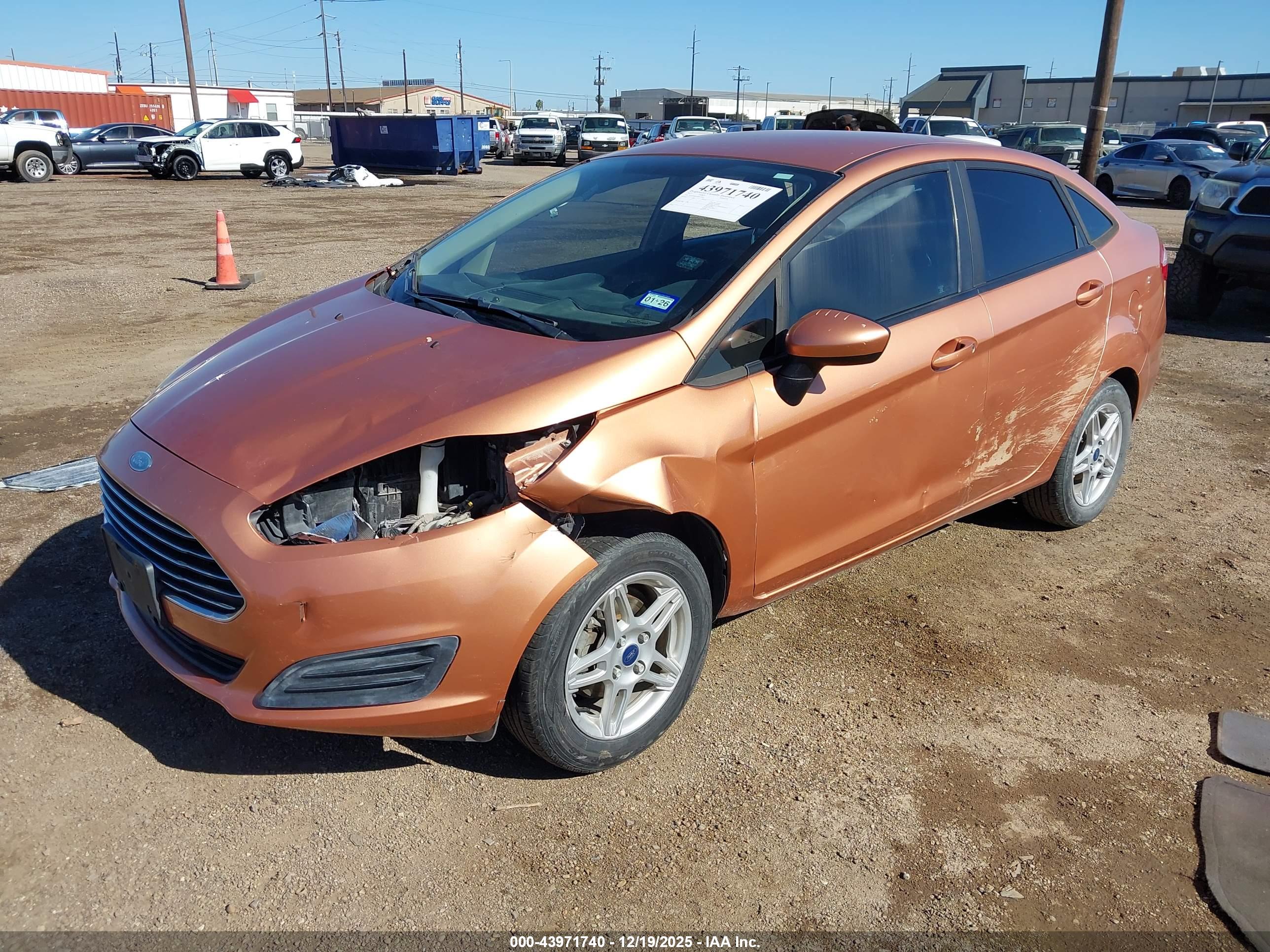 FORD FIESTA image 2
