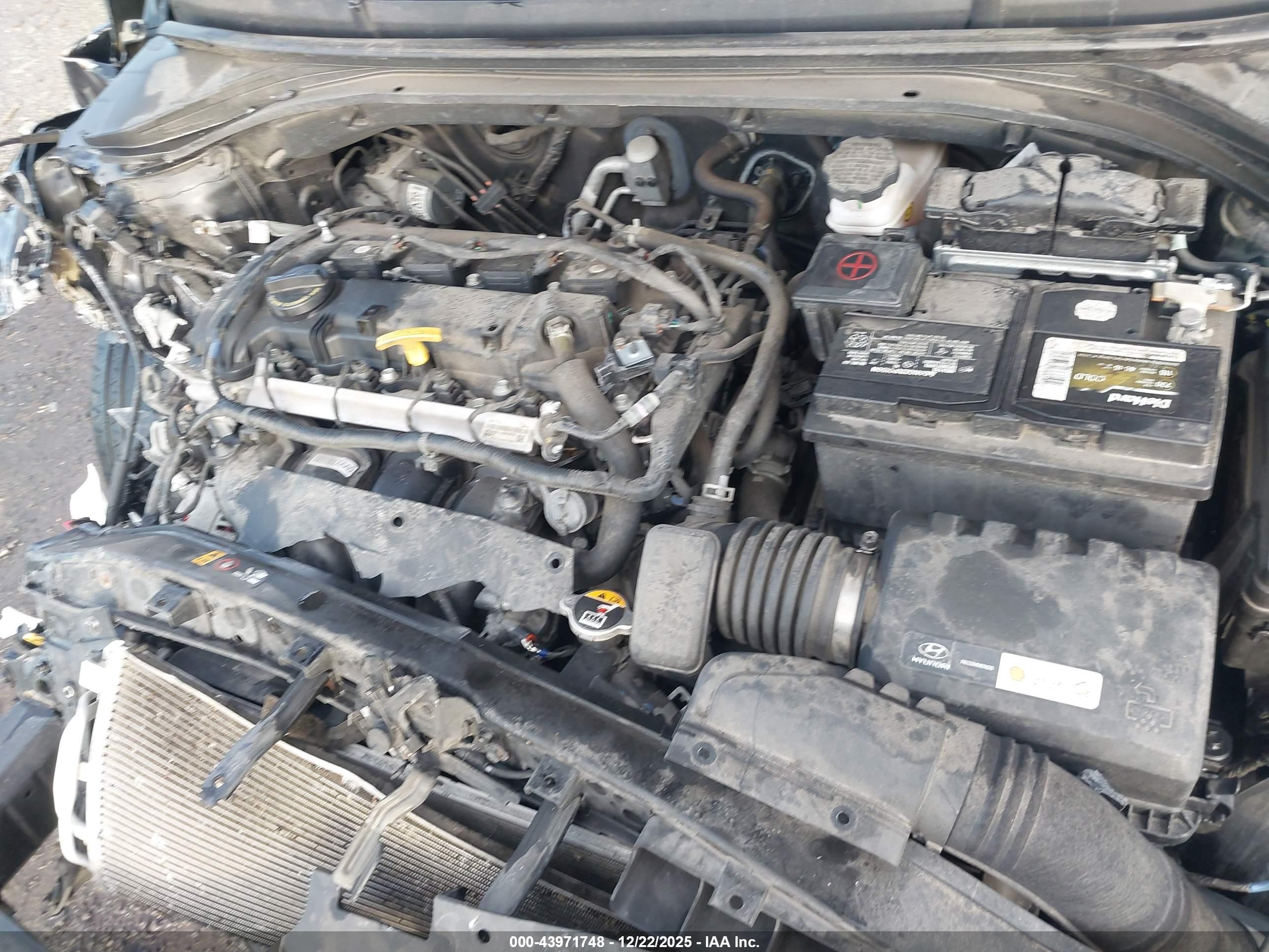 HYUNDAI ELANTRA image 10