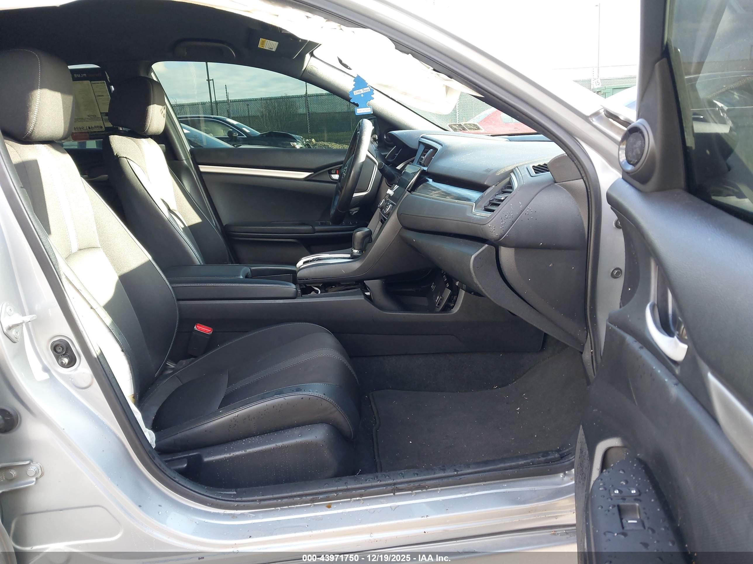HONDA CIVIC image 5