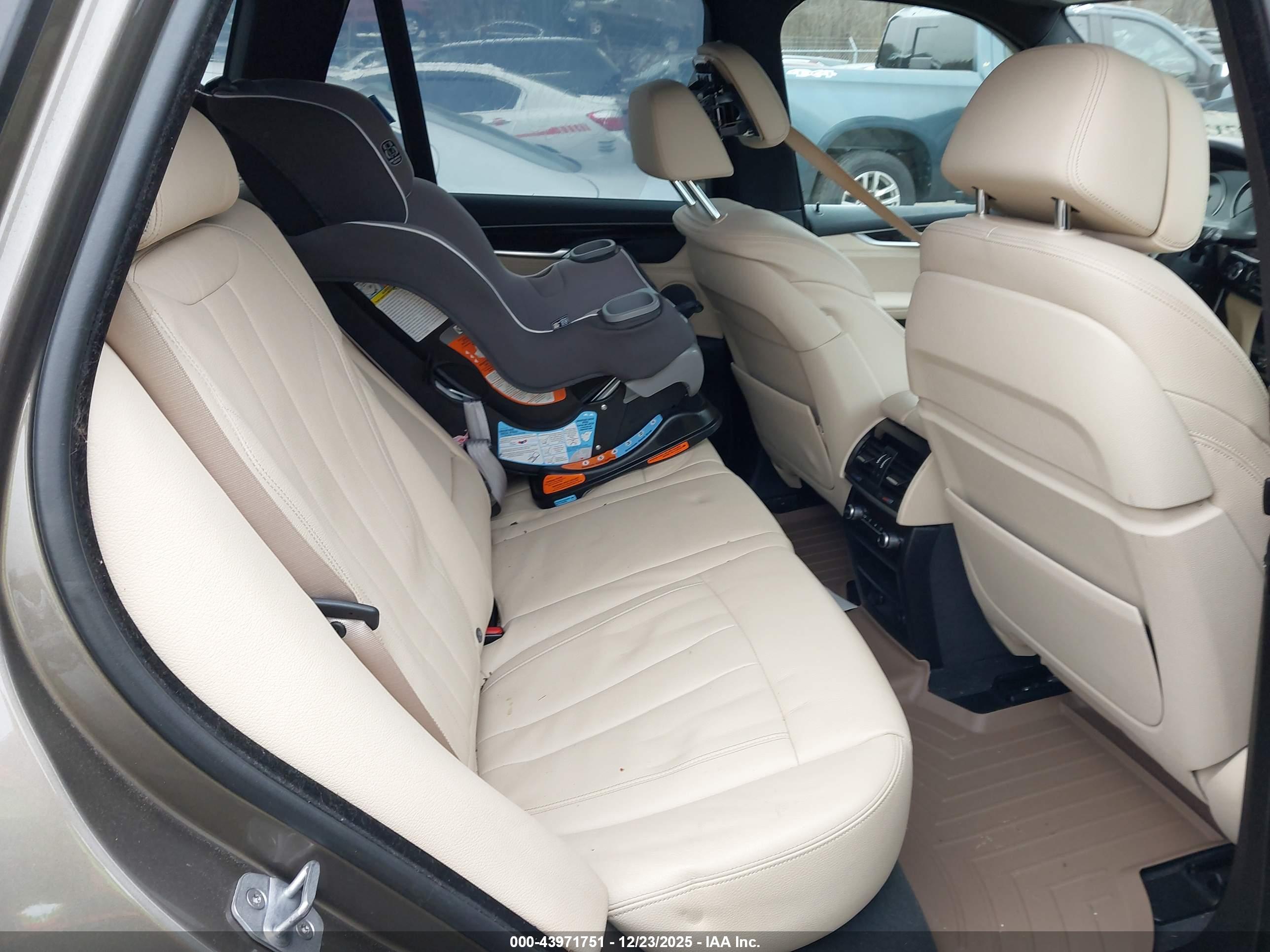 BMW X5 image 8
