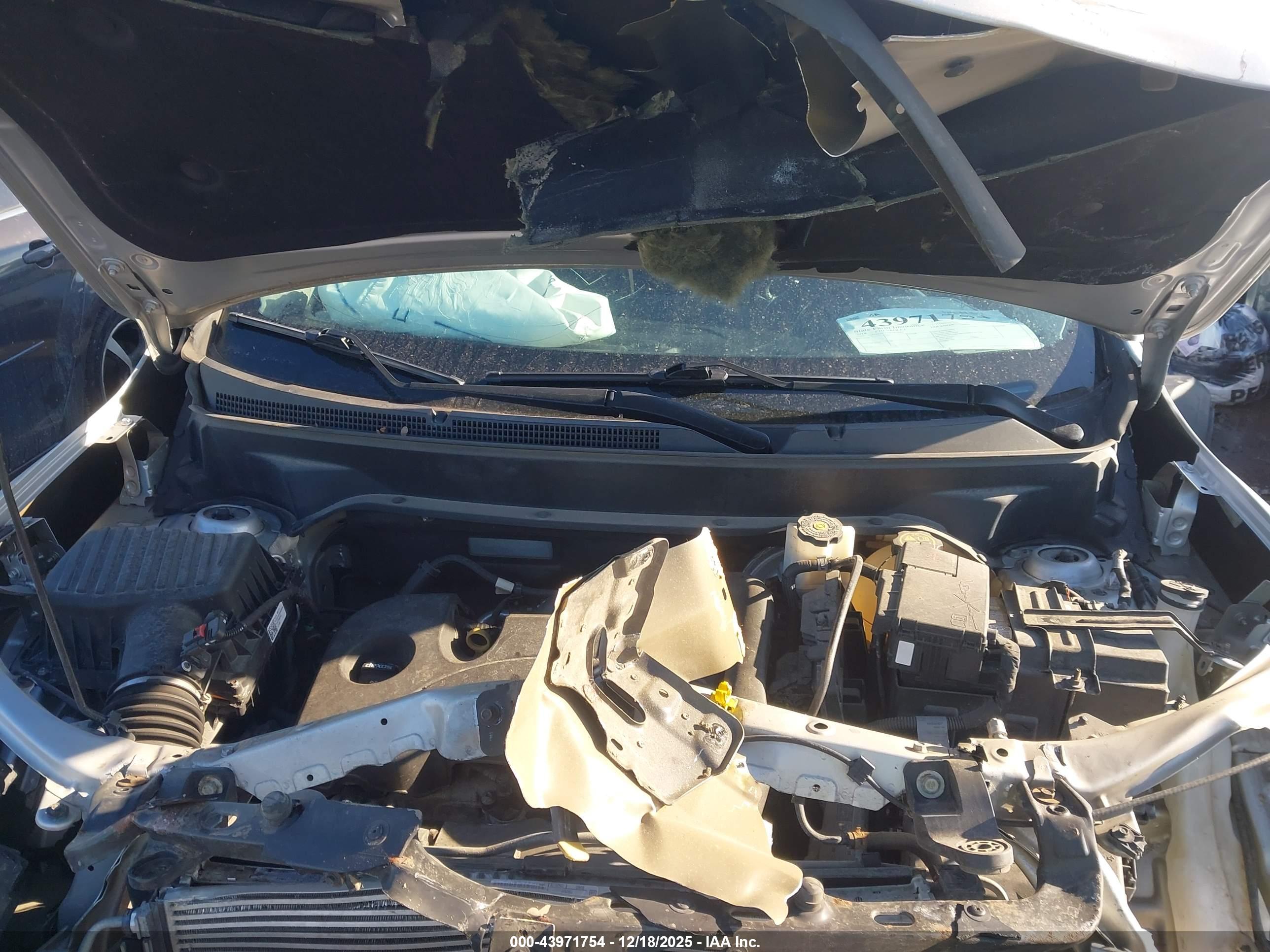 CHEVROLET EQUINOX image 10