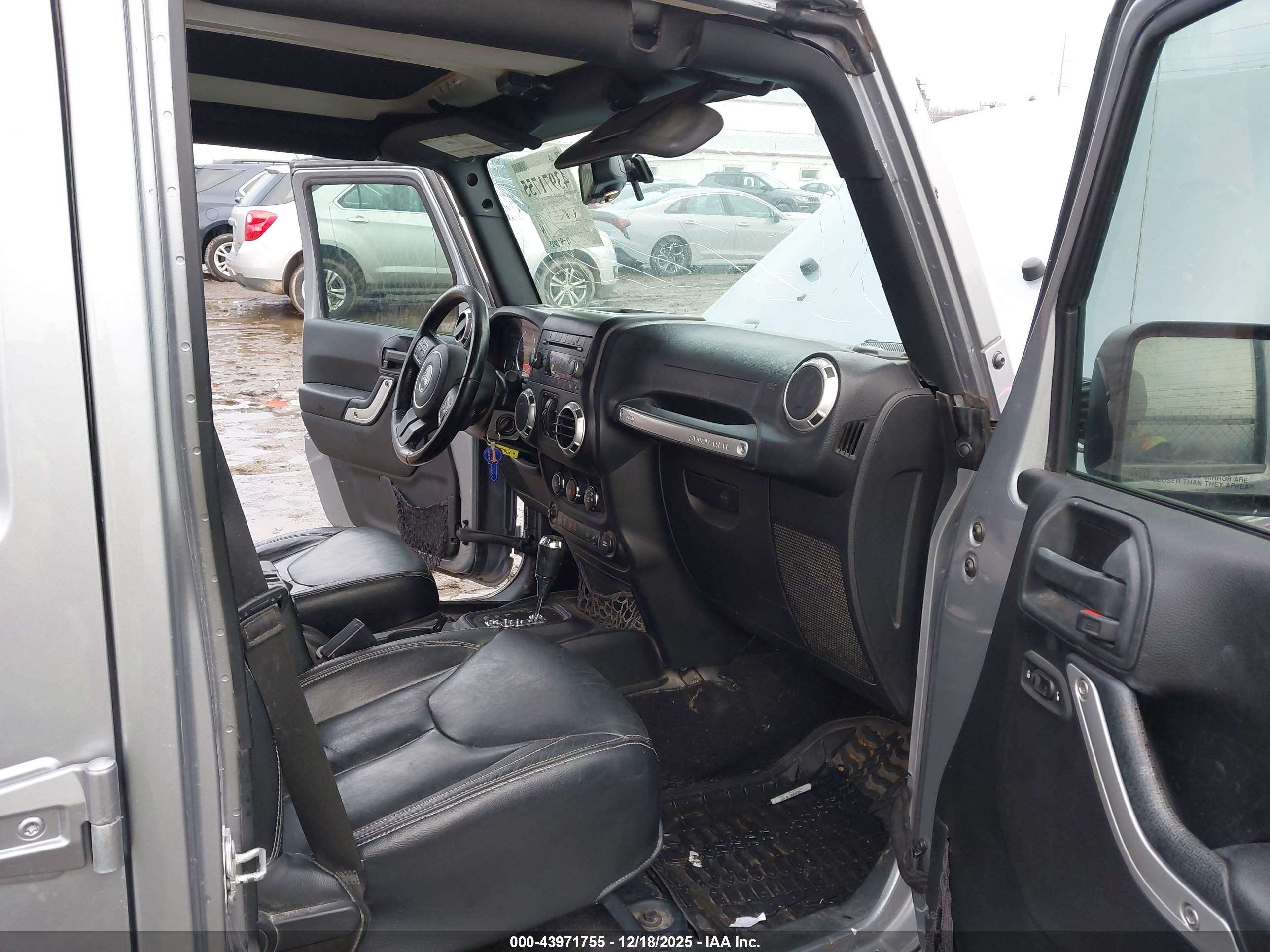 JEEP WRANGLER image 5