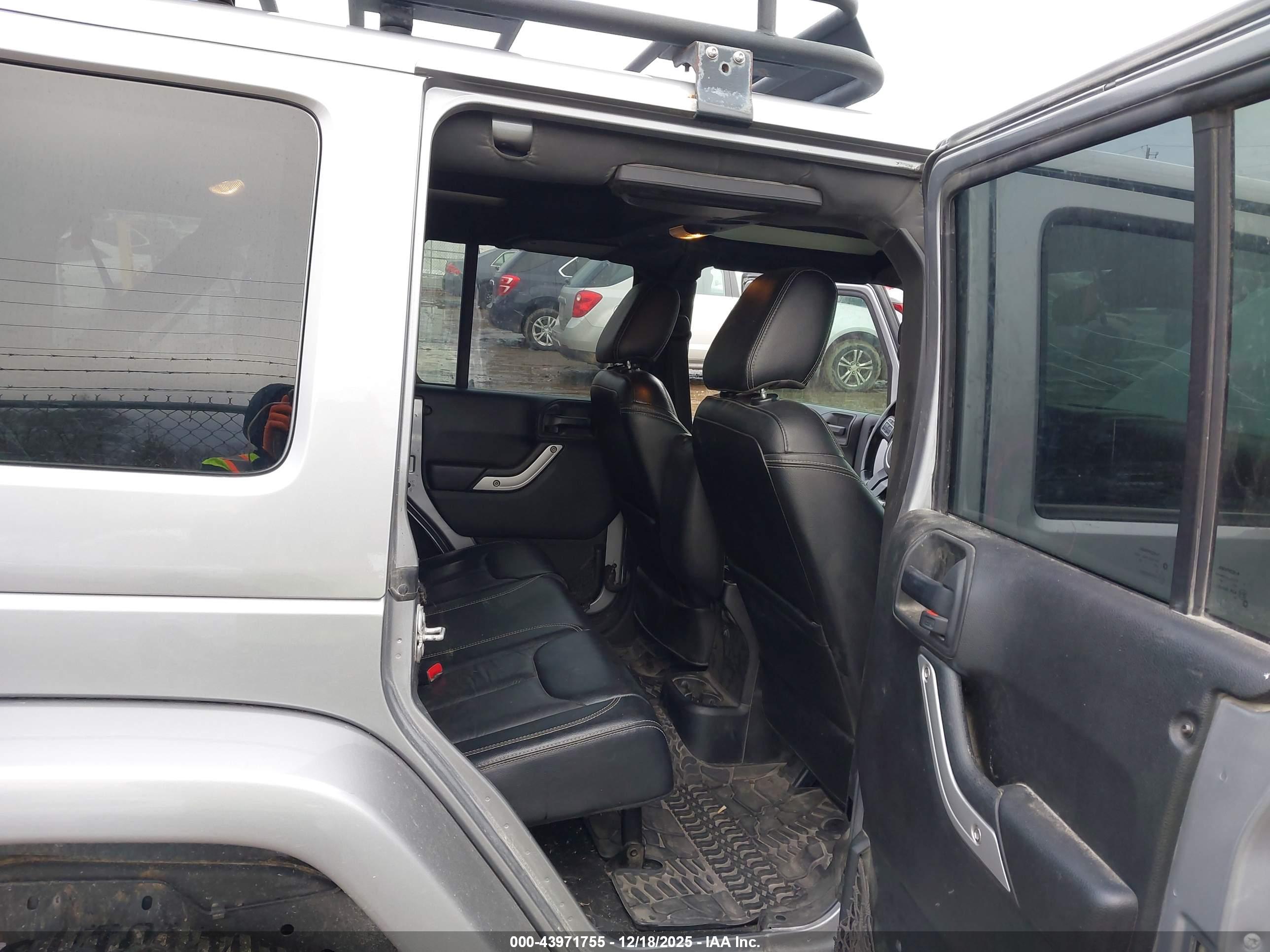 JEEP WRANGLER image 8