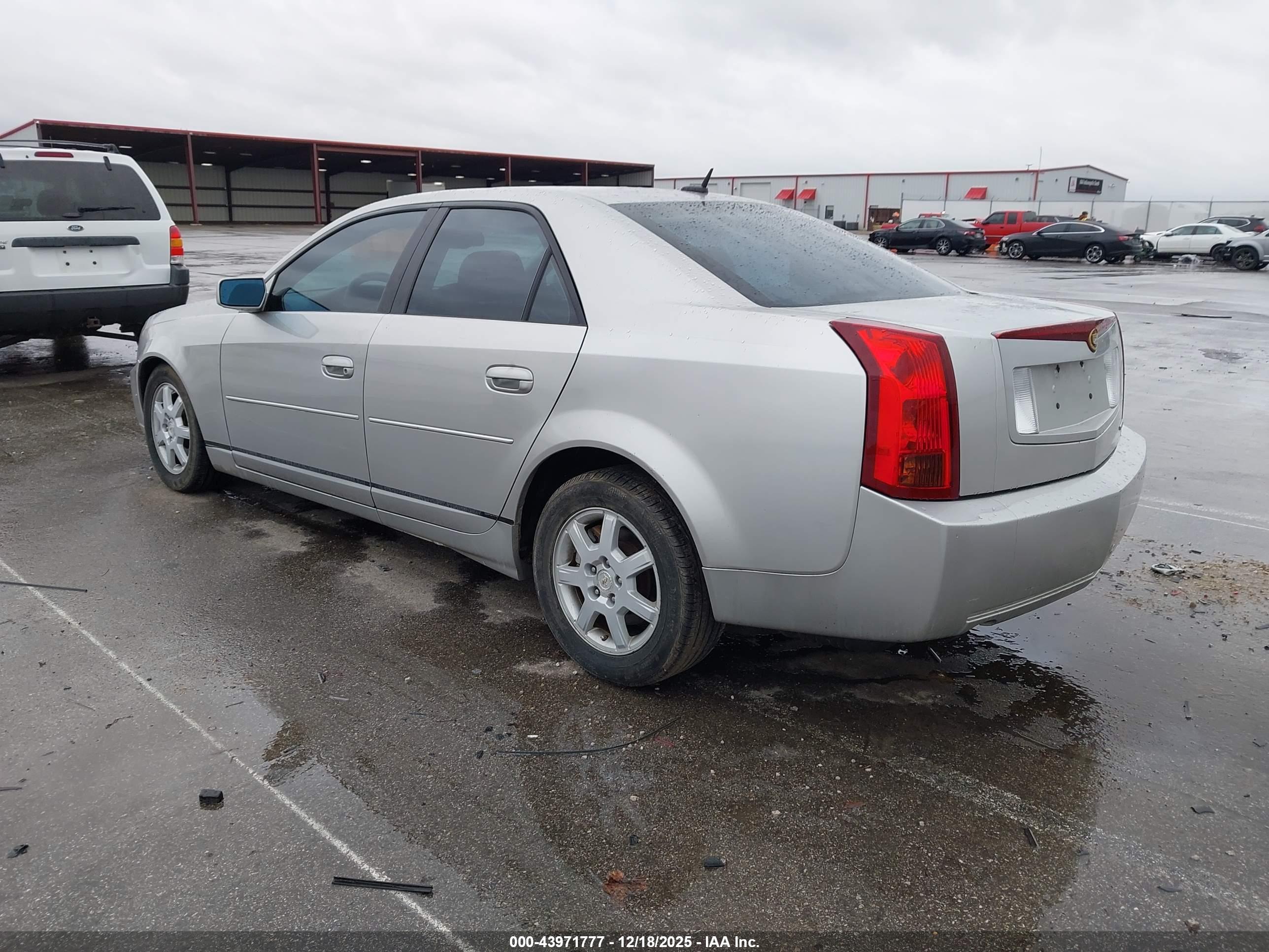 CADILLAC CTS image 3