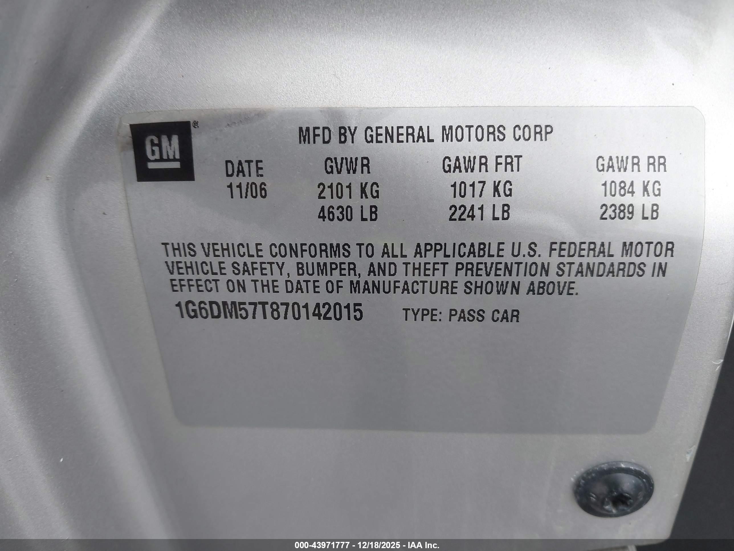 CADILLAC CTS image 9