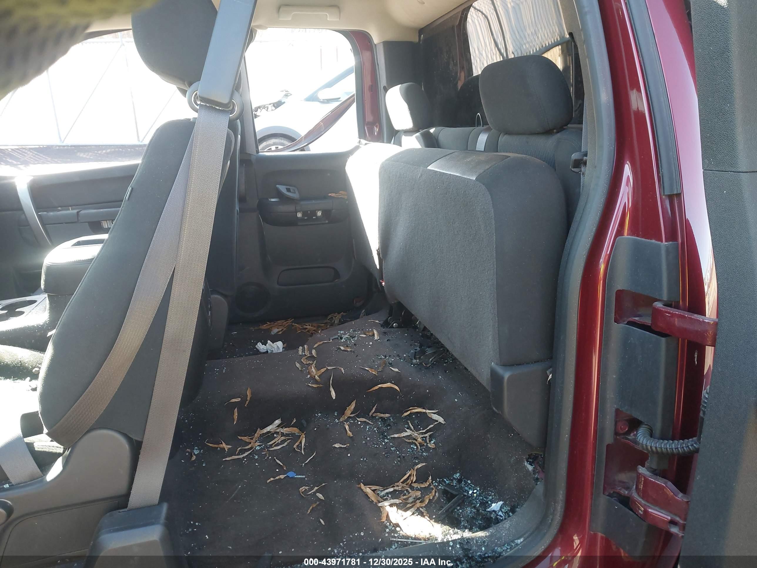 GMC SIERRA image 8